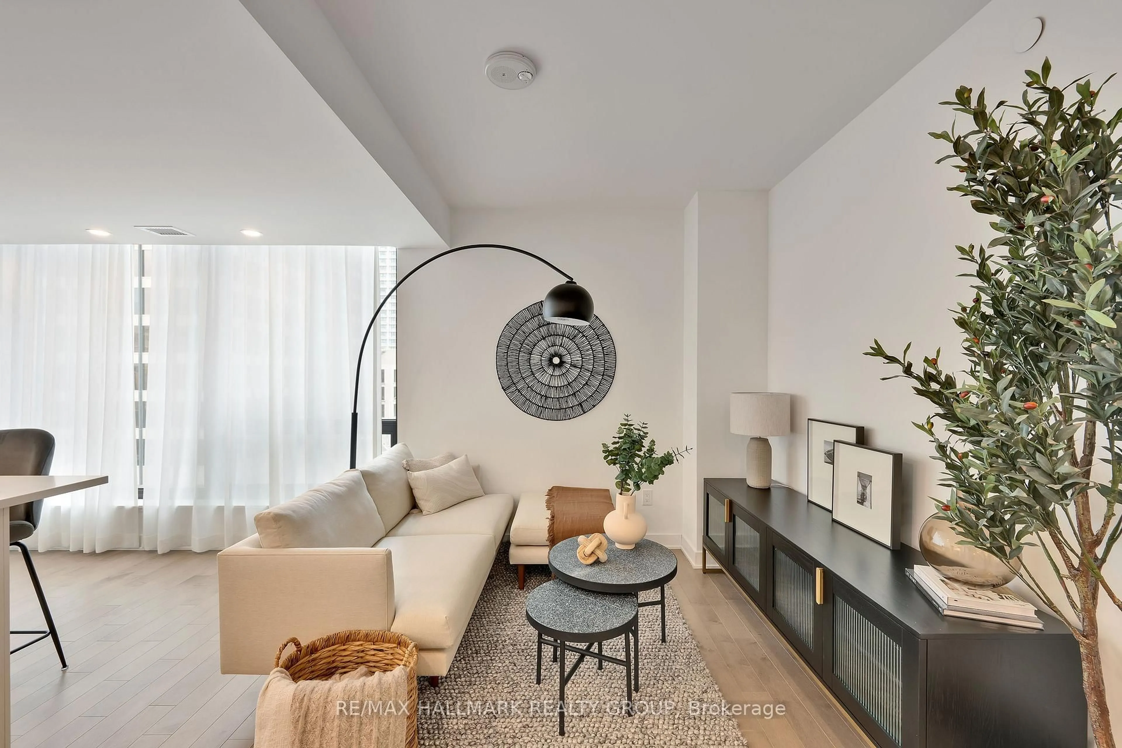 Living room with furniture, unknown for 340 Queen St #1406, Ottawa Ontario K1R 0G1