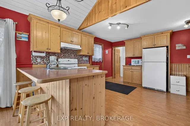 1058 PERRY Rd, Cloyne 2
