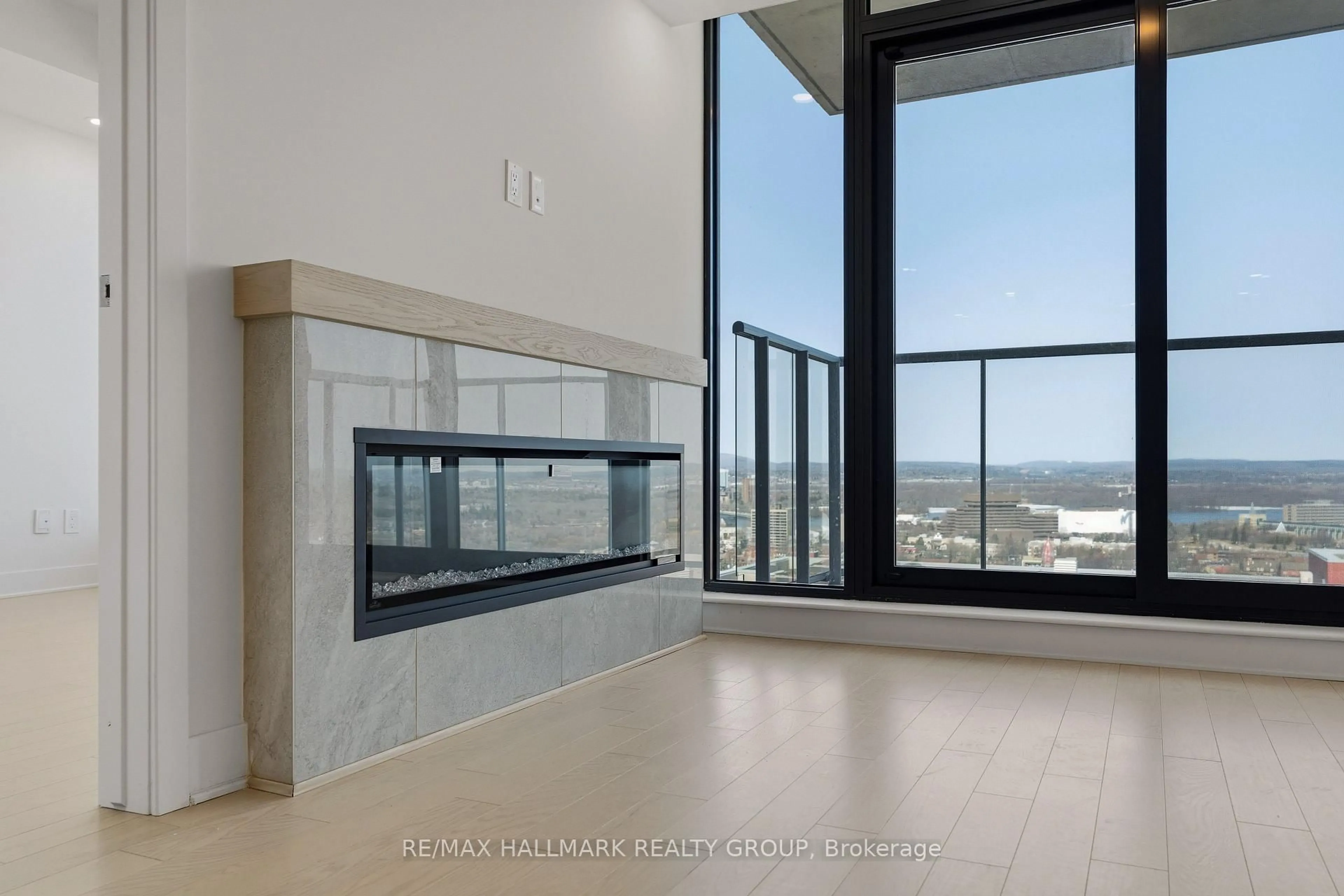 Unknown for 180 George St #2503, Ottawa Ontario K1N 0G8