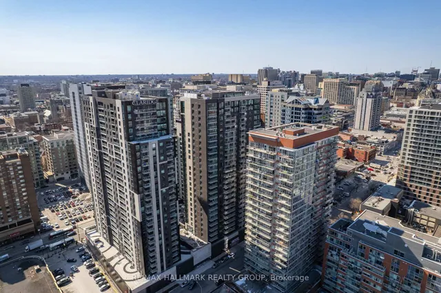 180 George St #1408, Ottawa 2