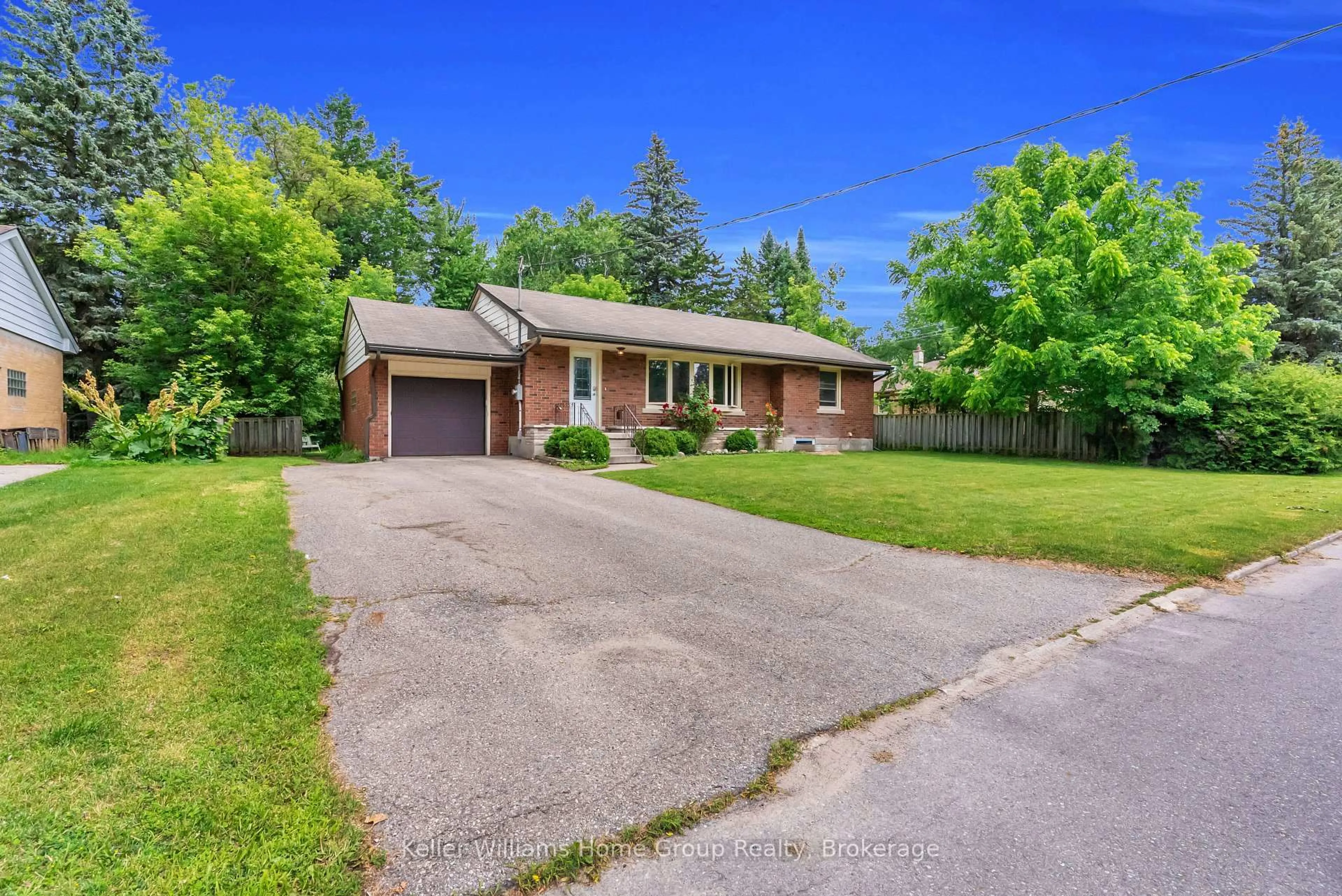 Home with brick exterior material, street for 24 Caledonia St, Guelph Ontario N1G 2C5