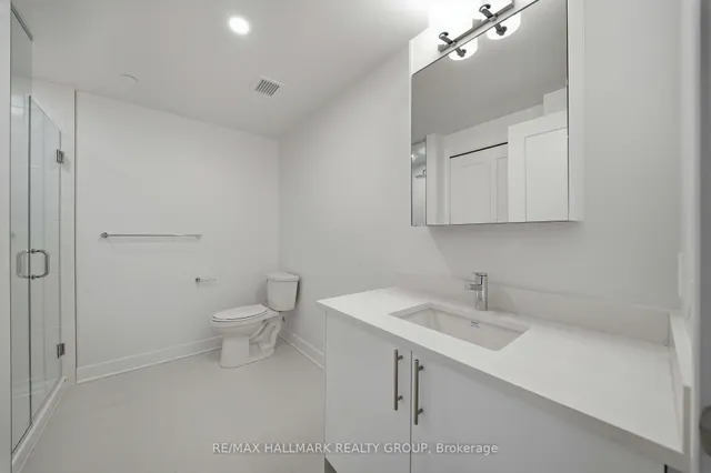 180 George St #501, Ottawa 5
