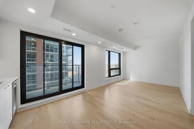 180 George St #606, Ottawa 3