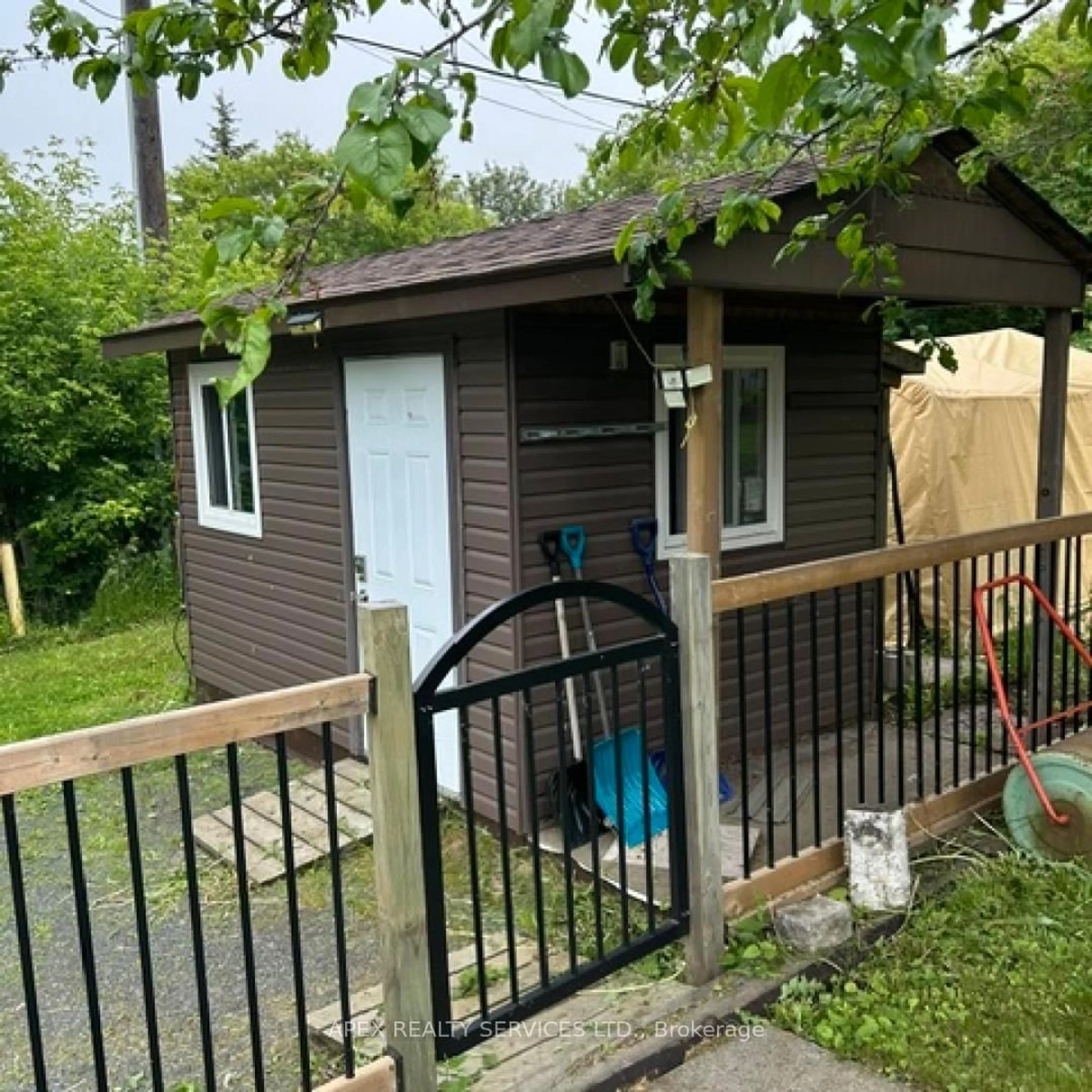 Shed for 490 Van Norman, Thunder Bay Ontario P7A 4E2