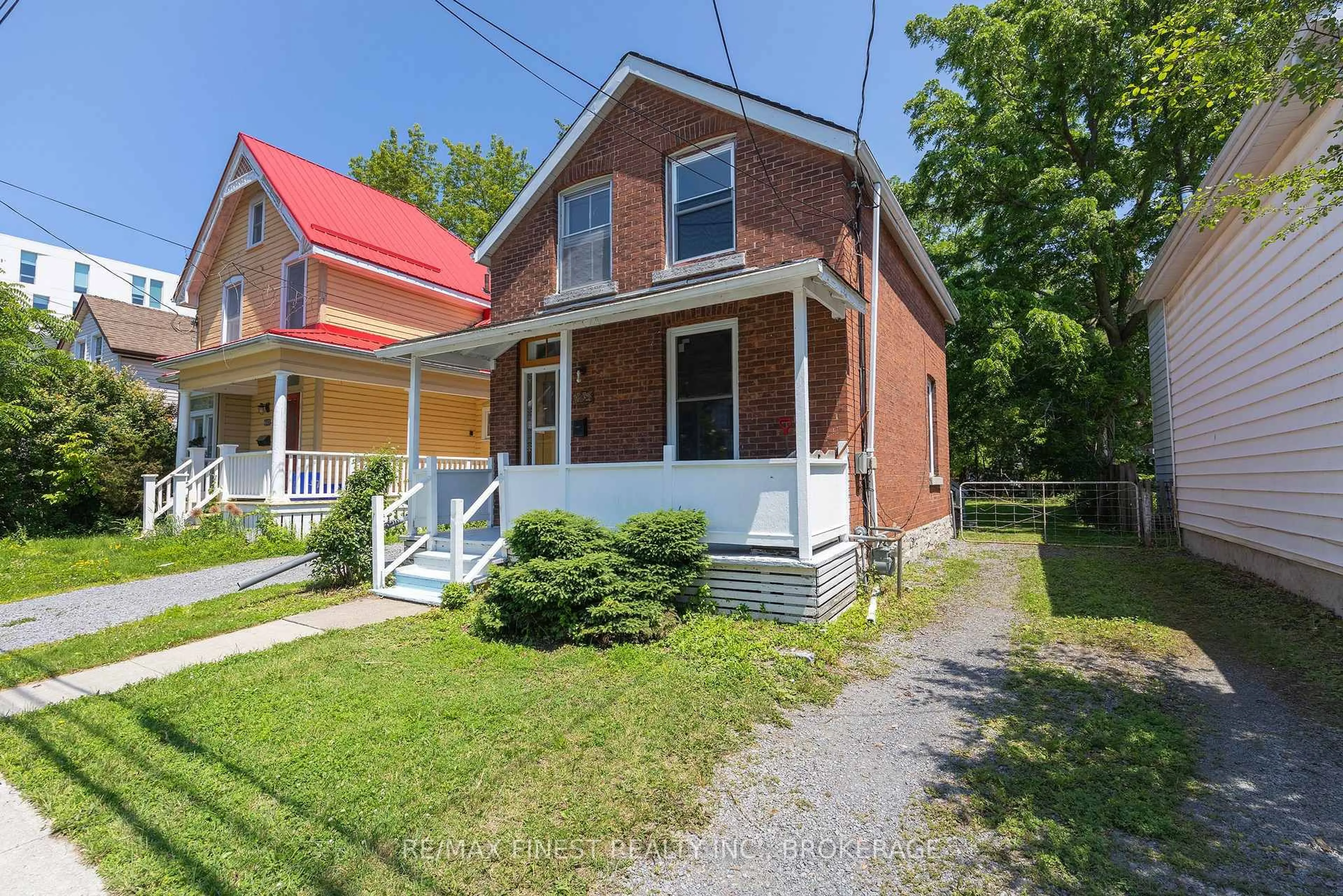Unknown for 445 Albert St, Kingston Ontario K7L 3W4