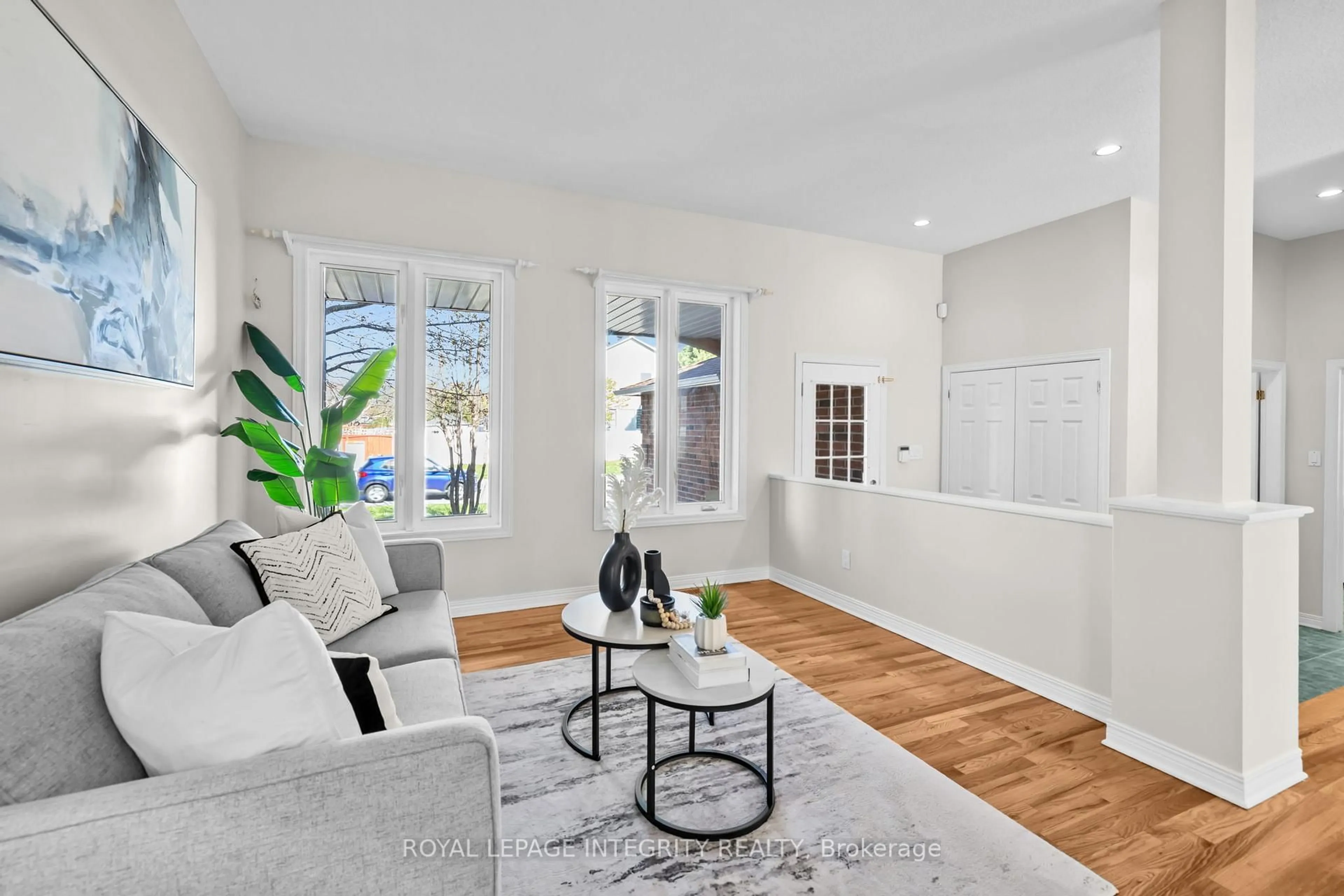 Living room with furniture, unknown for 4 Tamarack Pl, Ottawa Ontario K2J 4R3
