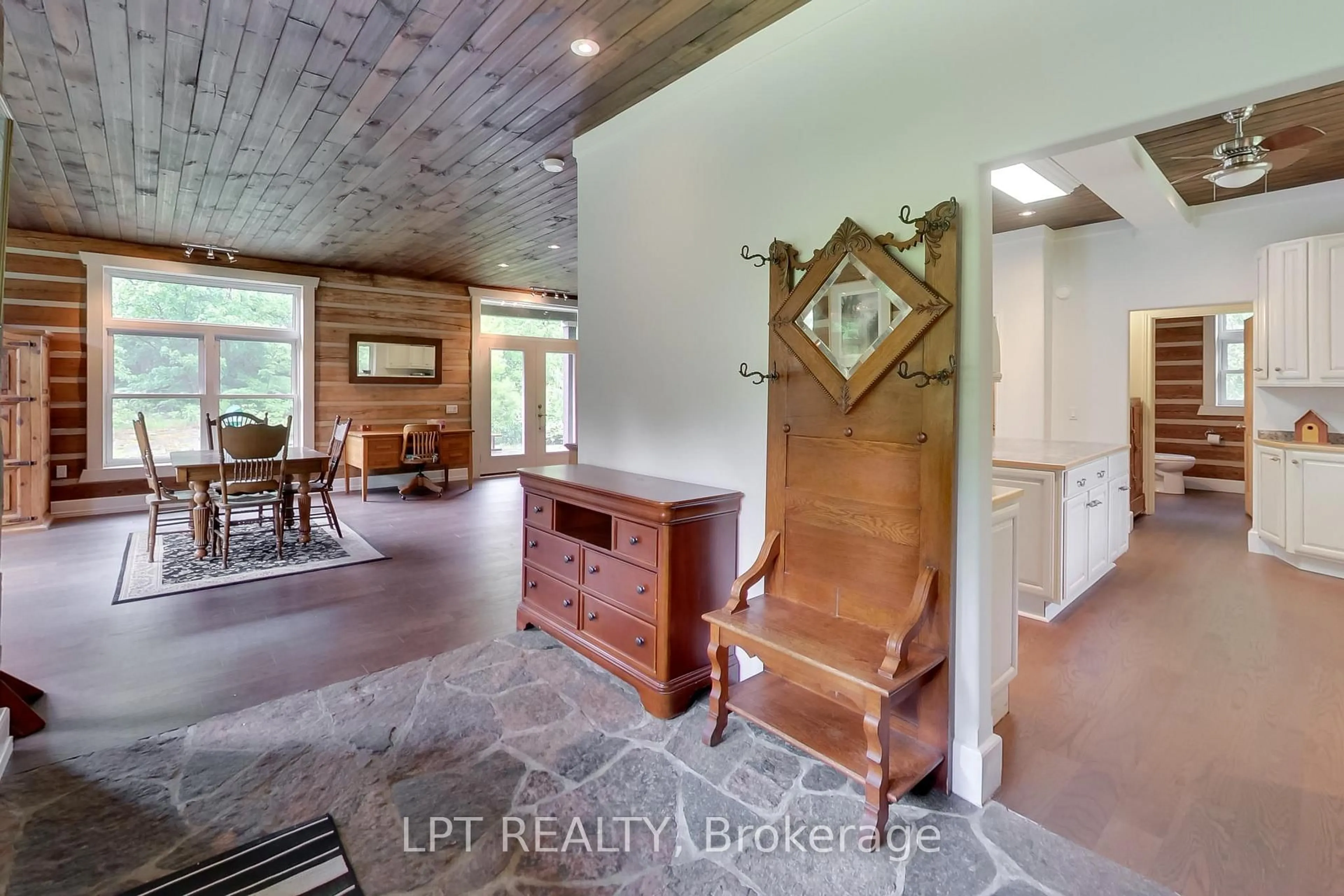 Unknown for 1039 Ben Lake Rd, Gravenhurst Ontario P1P 1R3