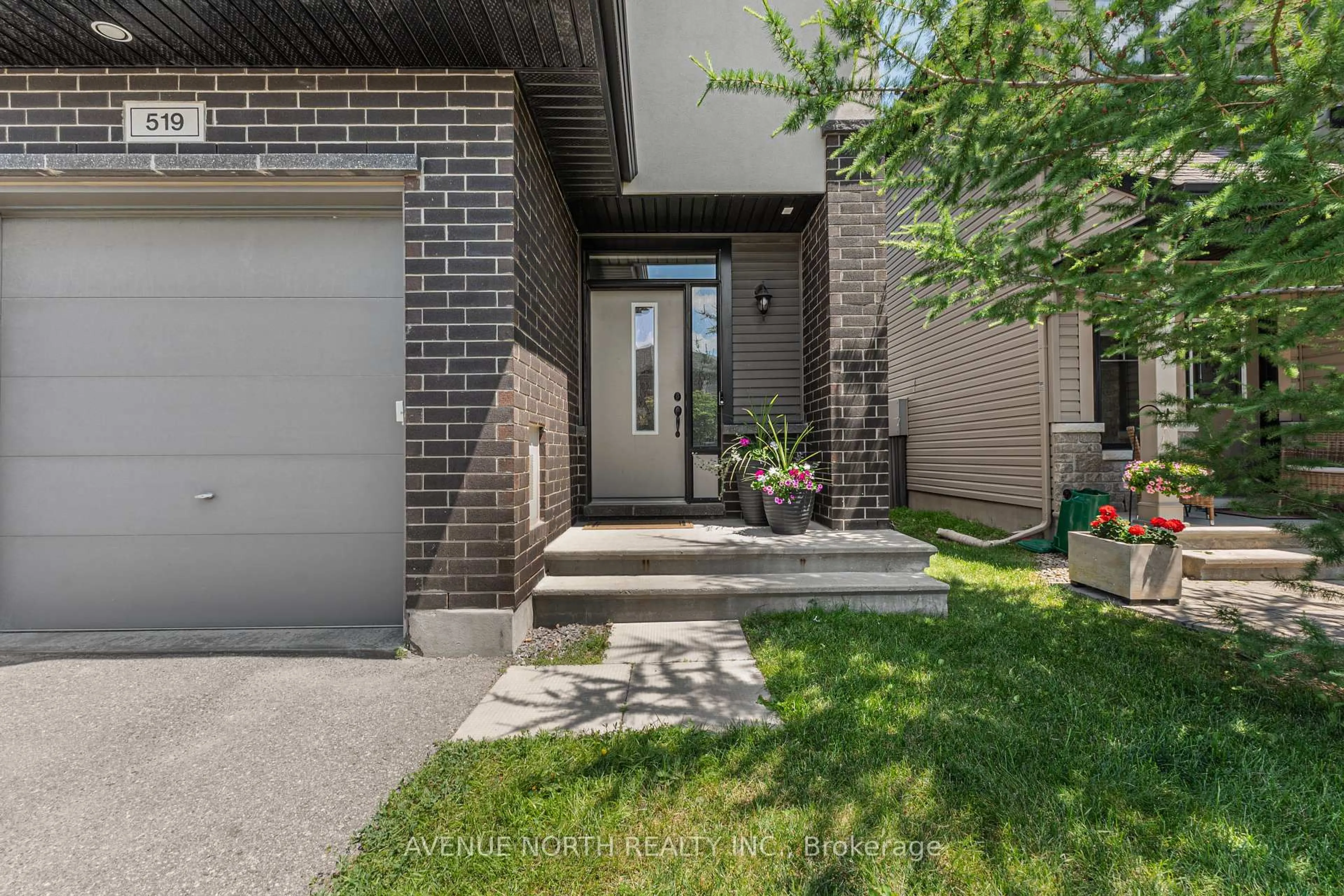Home with brick exterior material, street for 519 Rouncey Rd, Ottawa Ontario K2V 0E2