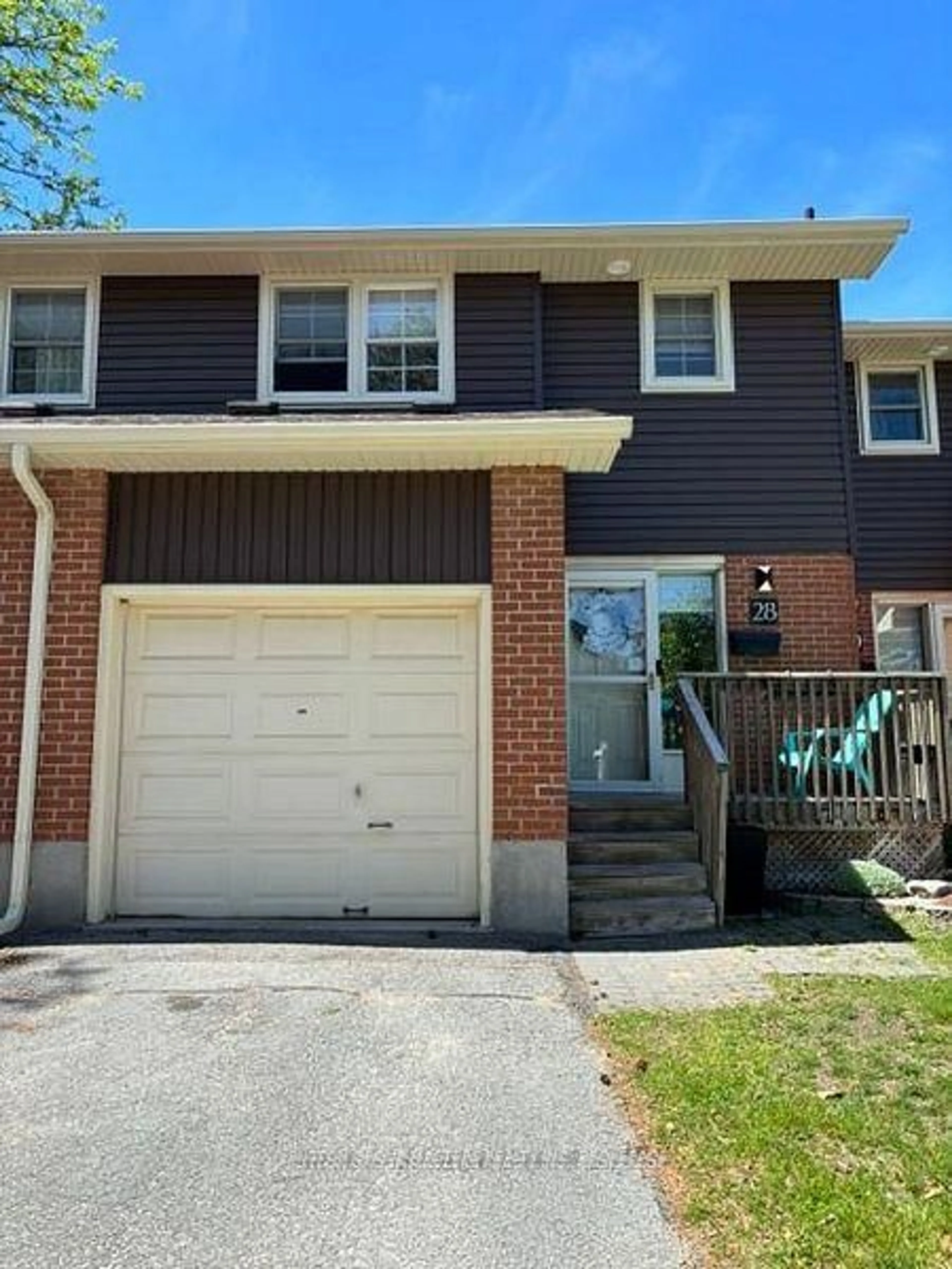 Home with vinyl exterior material, street for 19 MacPherson Ave #28, Kingston Ontario K7M 6W4