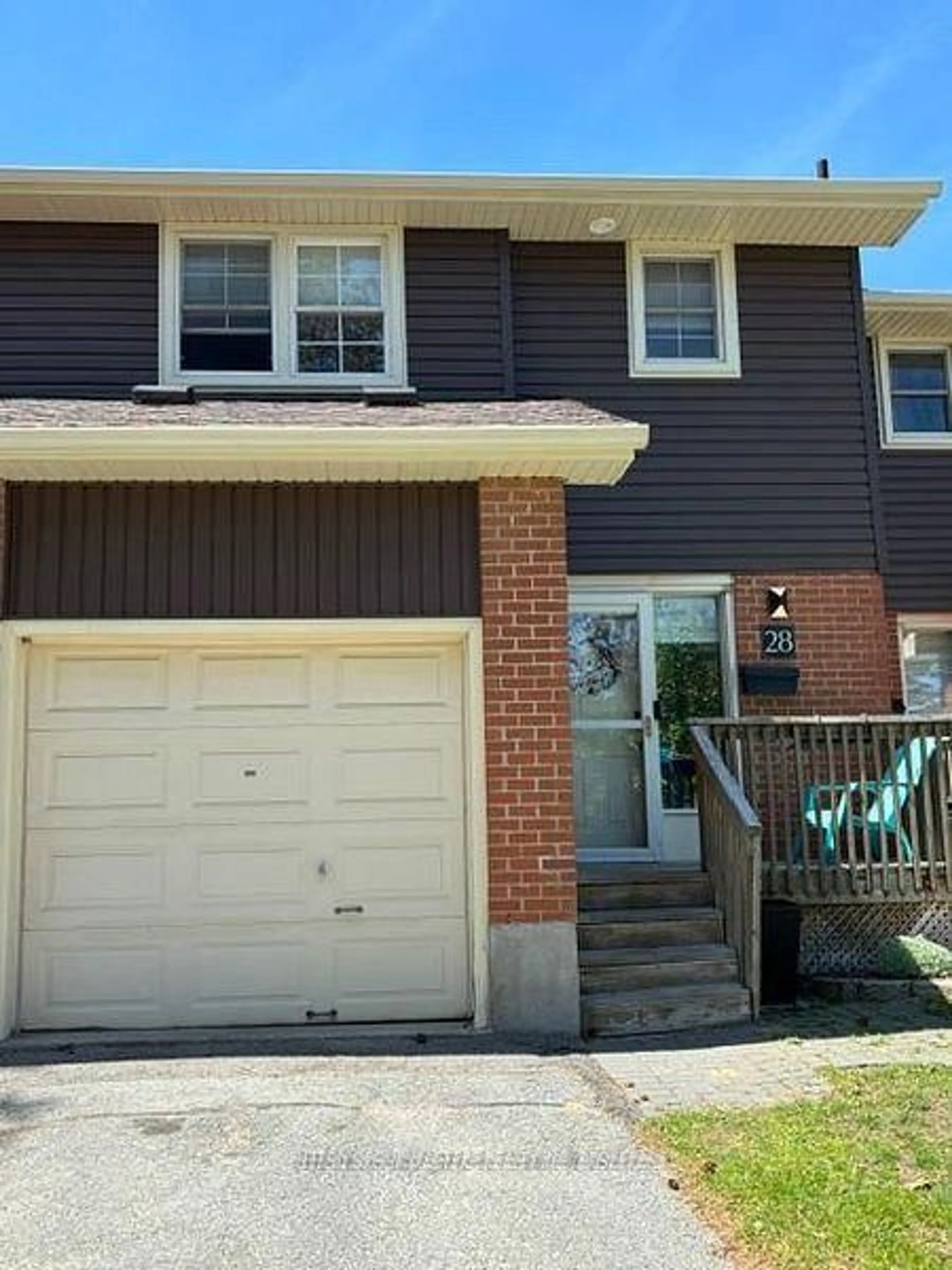 Home with vinyl exterior material, street for 19 MacPherson Ave #28, Kingston Ontario K7M 6W4