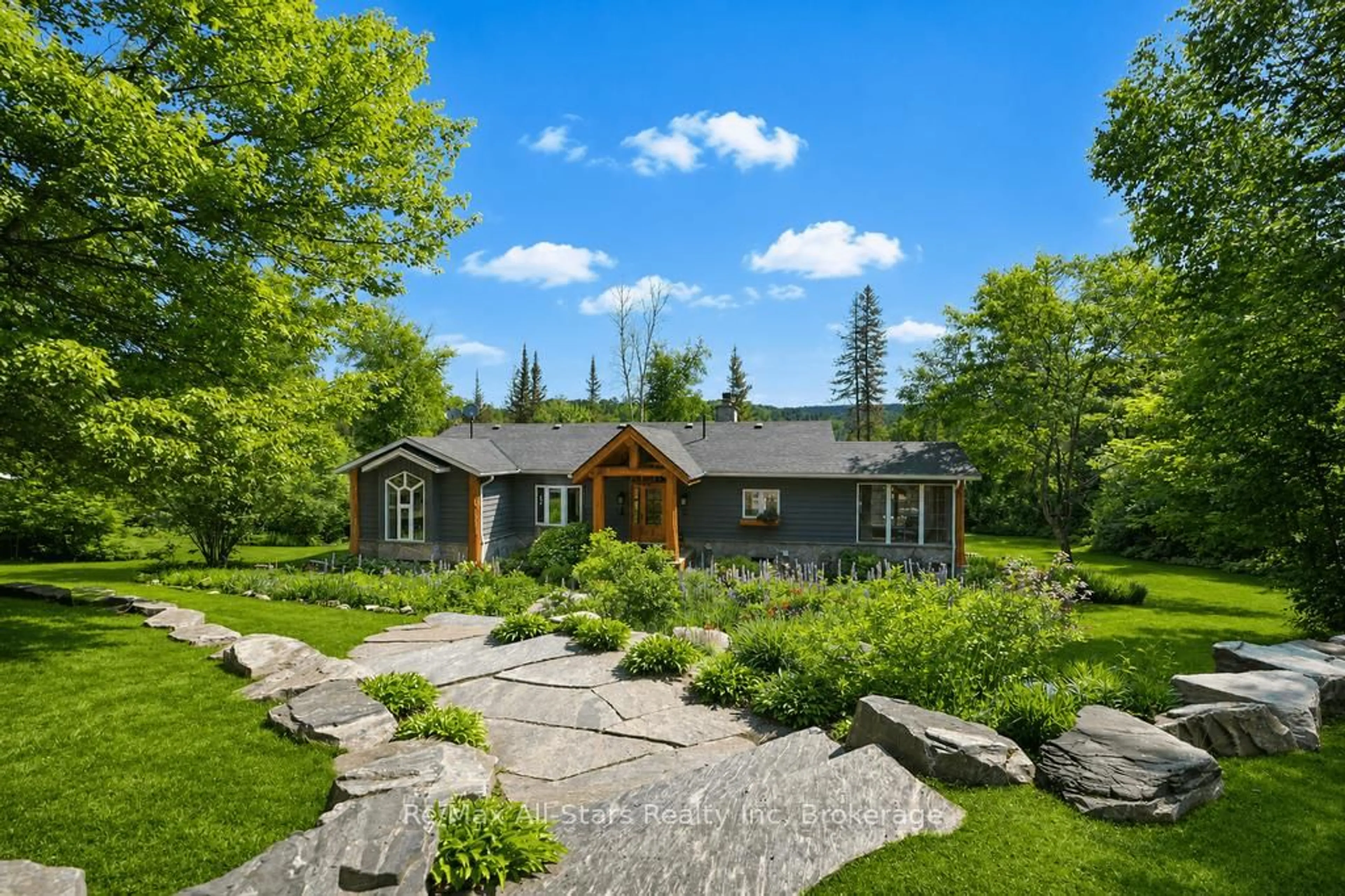 Patio, unknown for 1883 Forest Lake Dr, Joly Ontario P0A 1Z0