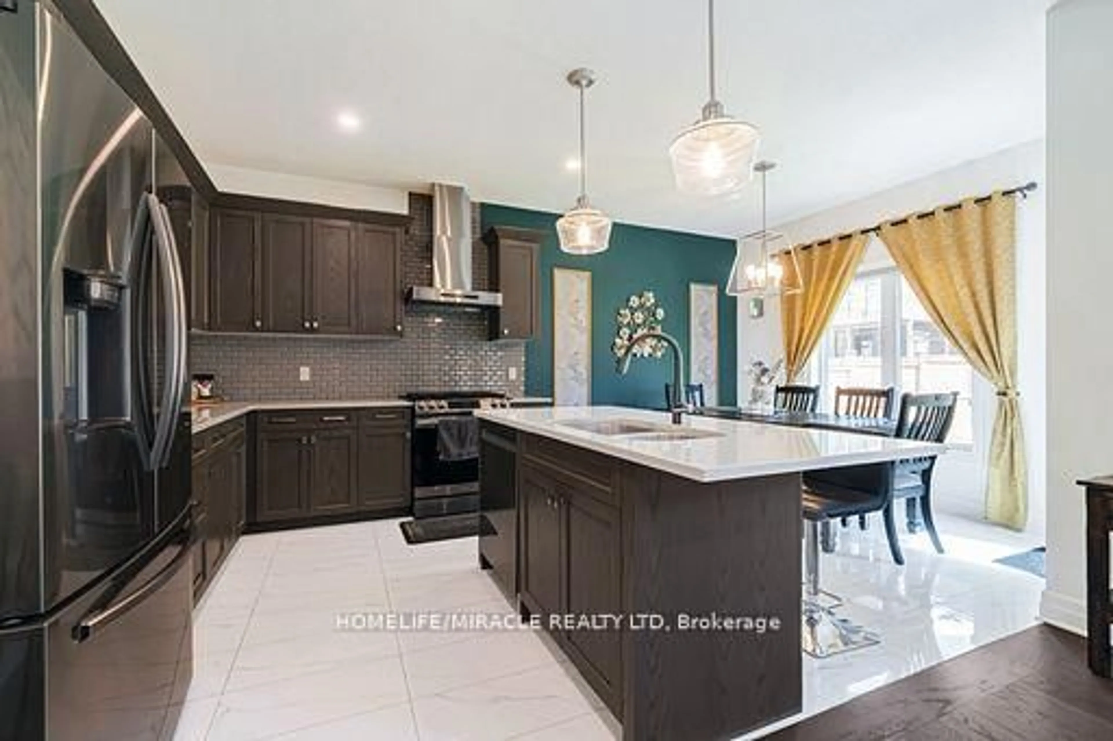 Open concept kitchen, ceramic/tile floor for 2231 Linkway Blvd, London South Ontario N6K 0K9
