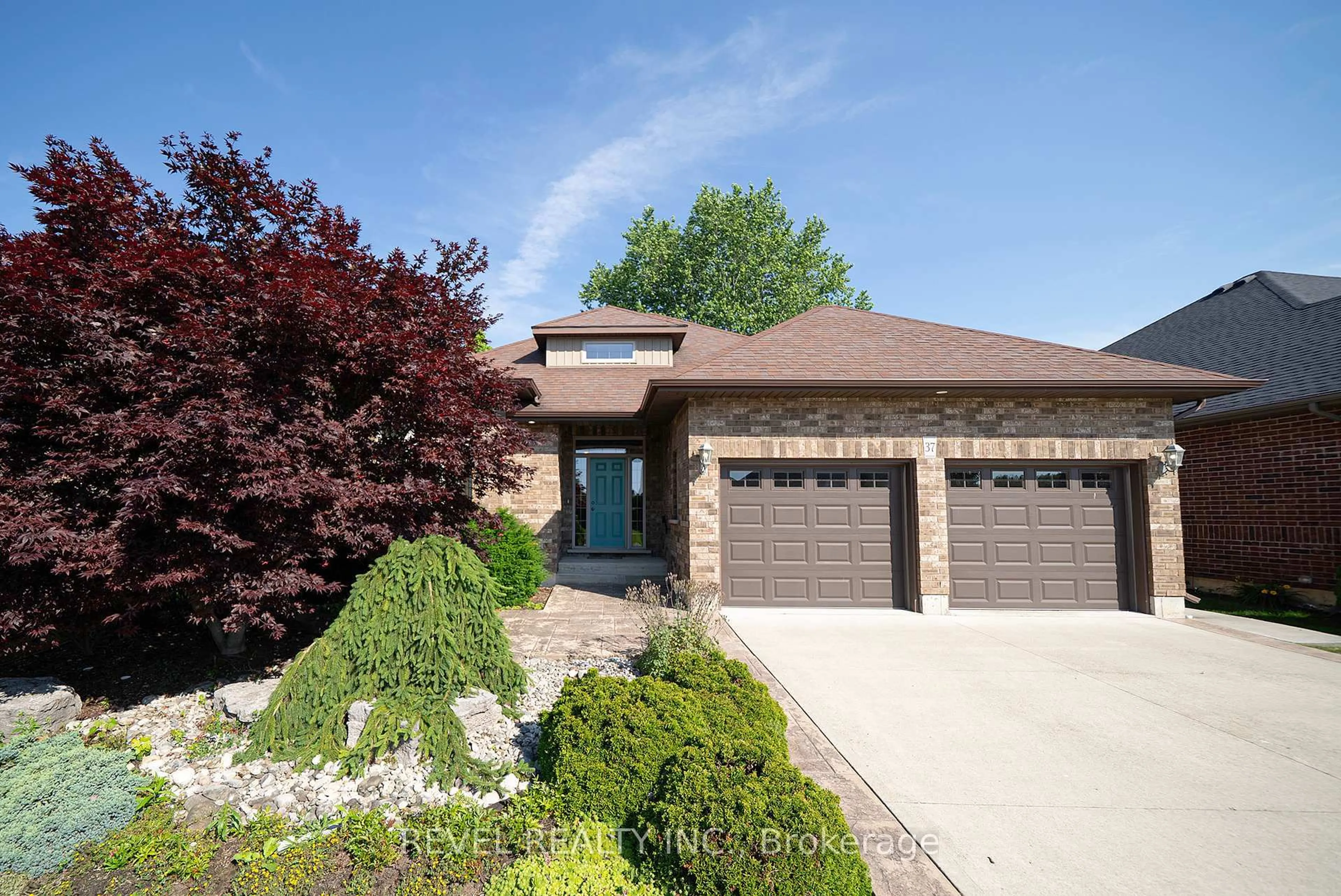 Home with brick exterior material, street for 37 Mulberry Lane, Norfolk Ontario N0A 1N6