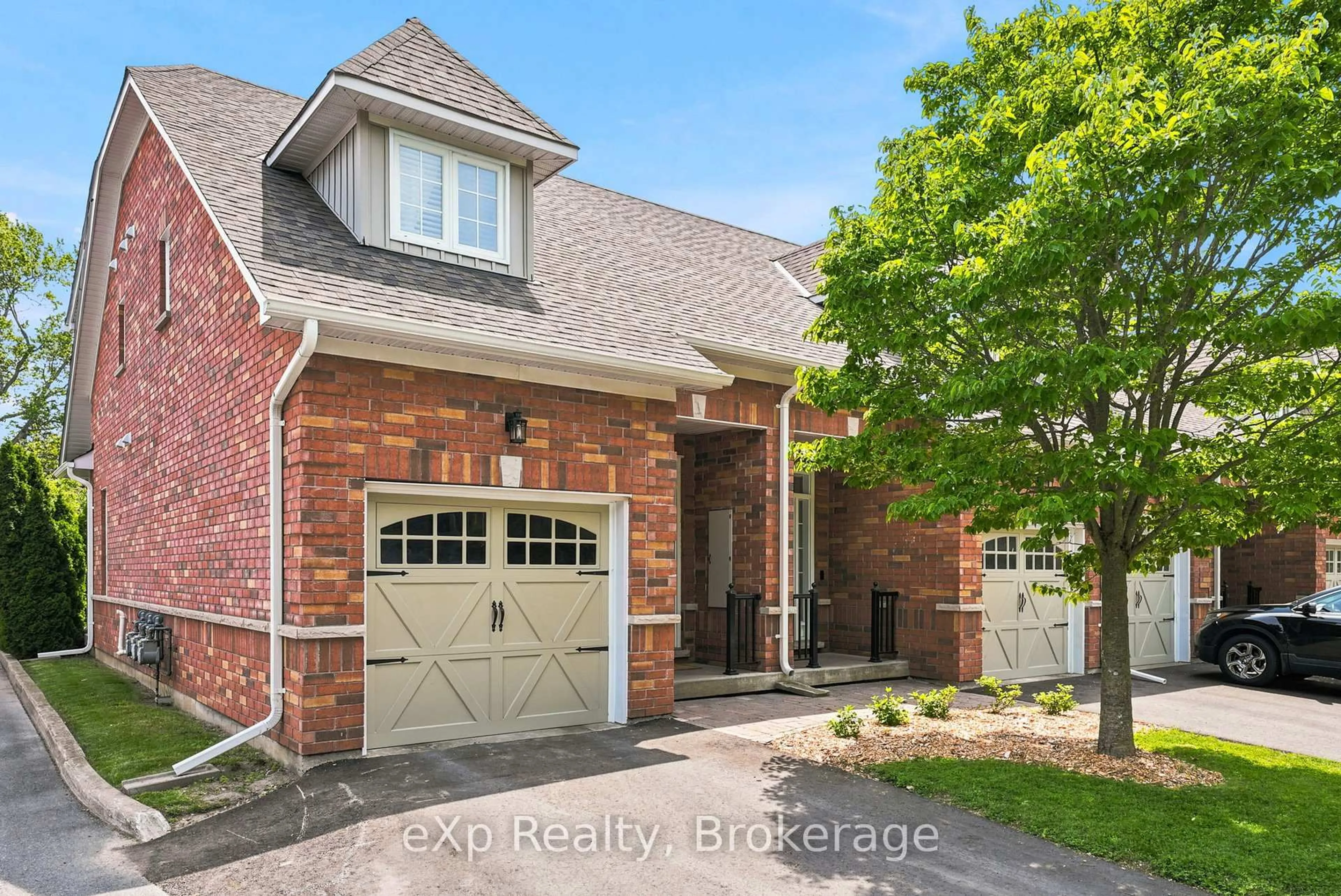Home with brick exterior material, street for 300 D'Arcy St #106, Cobourg Ontario K9A 0A2