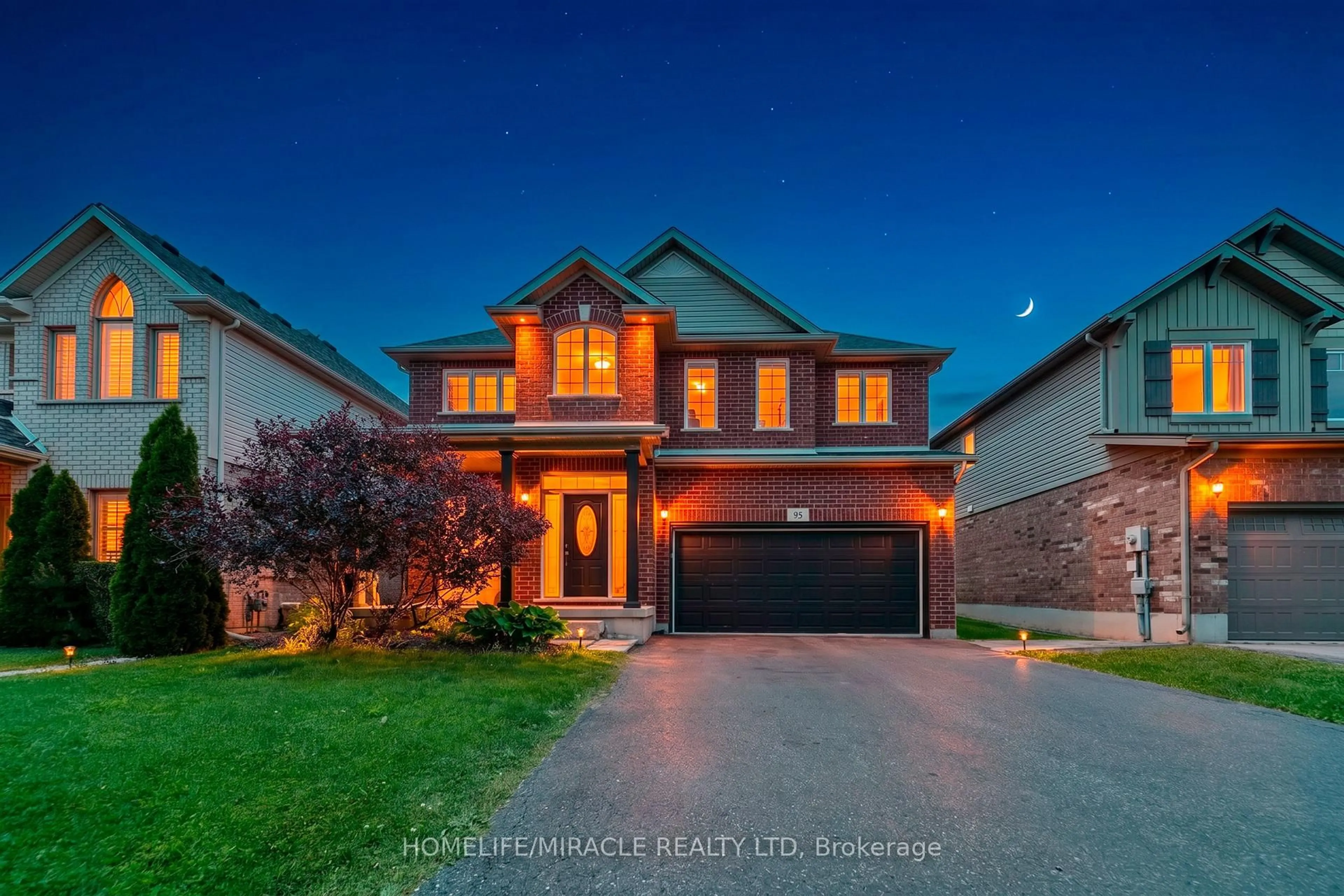 Home with brick exterior material, street for 95 Tulip Tree Rd, Thorold Ontario L2V 0A5