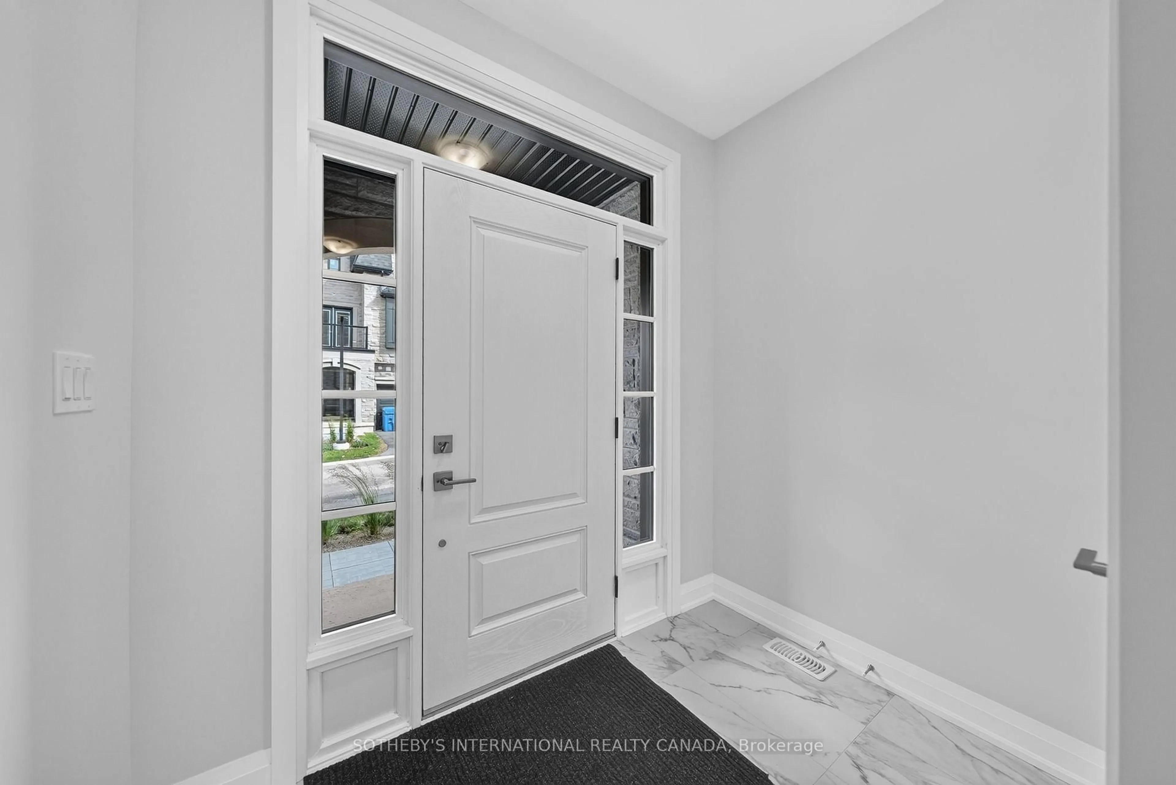 Indoor entryway for 675 Victoria Rd #24, Guelph Ontario N1E 0S9