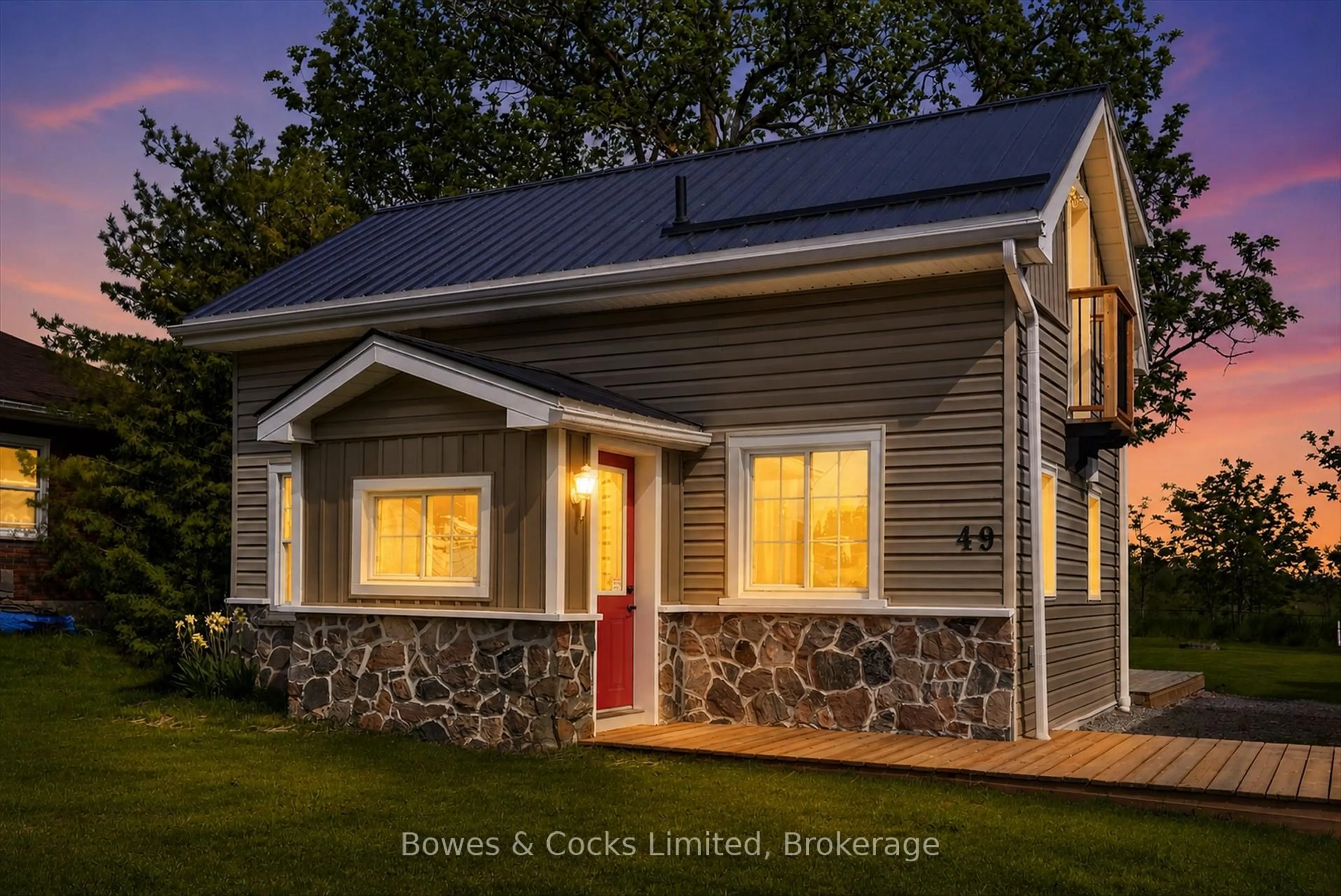 Home with vinyl exterior material, building for 49 Long Beach Rd, Kawartha Lakes Ontario K0M 1G0
