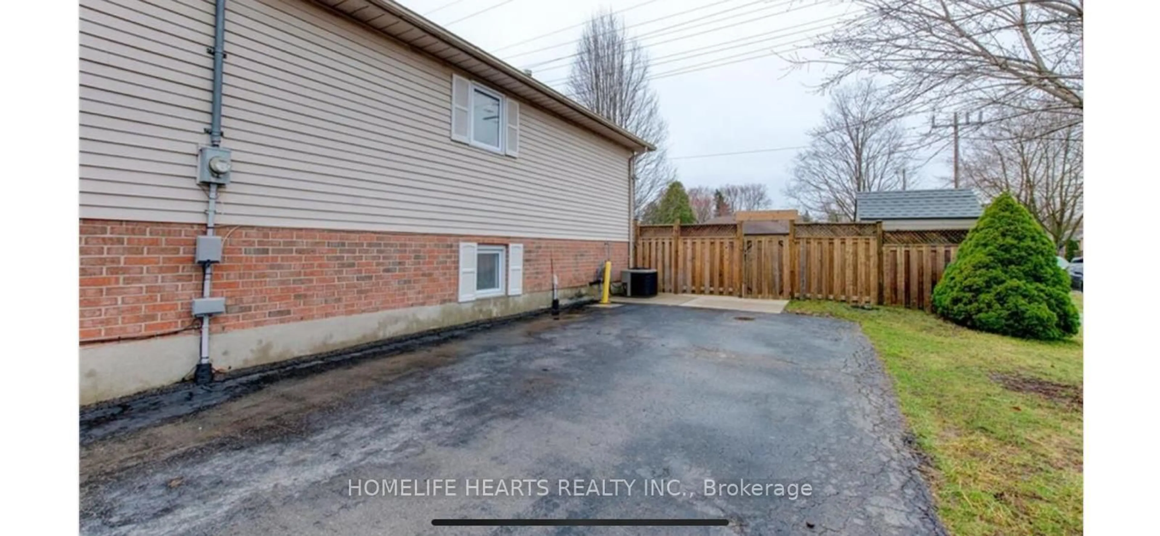 Patio, street for 311 Saskatoon St, London East Ontario N5W 6A3
