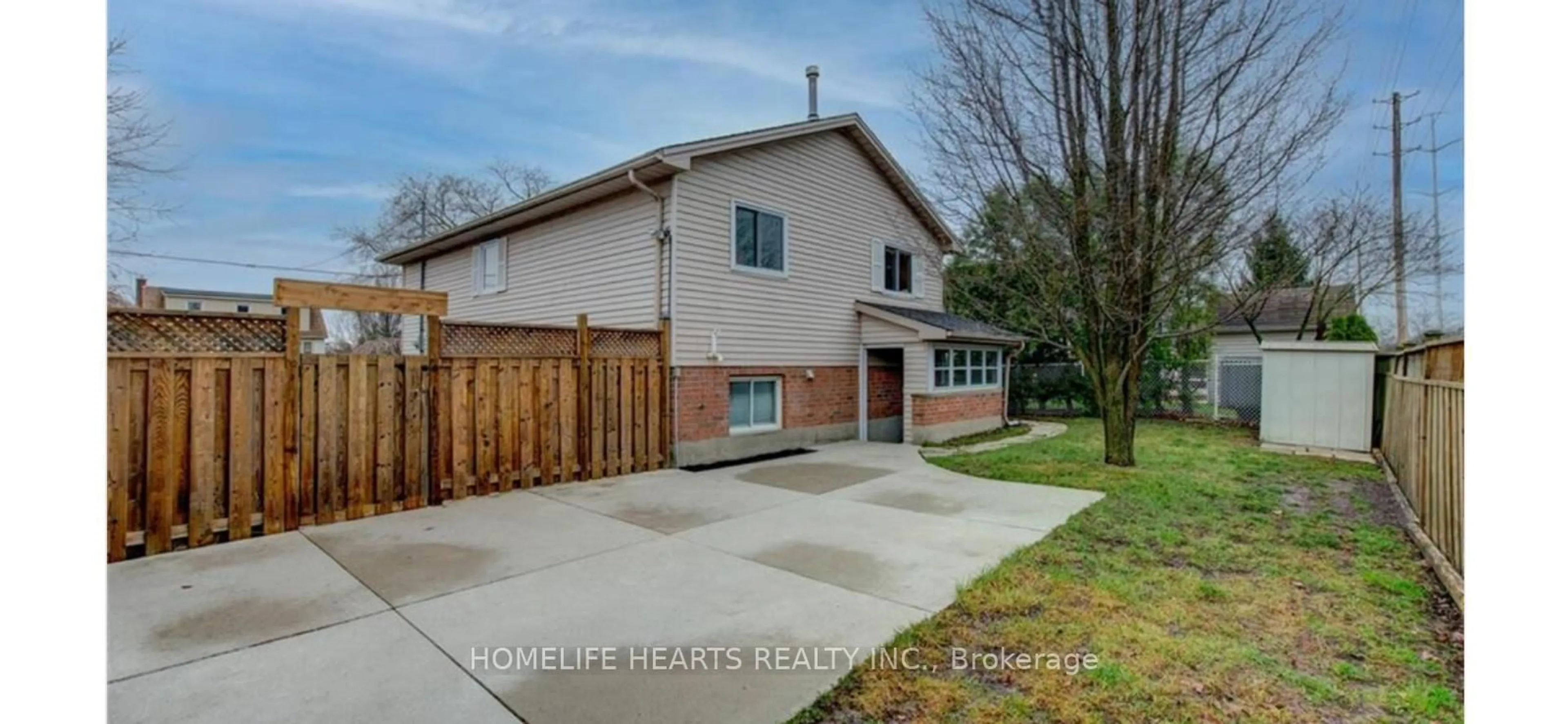 Unknown for 311 Saskatoon St, London East Ontario N5W 6A3