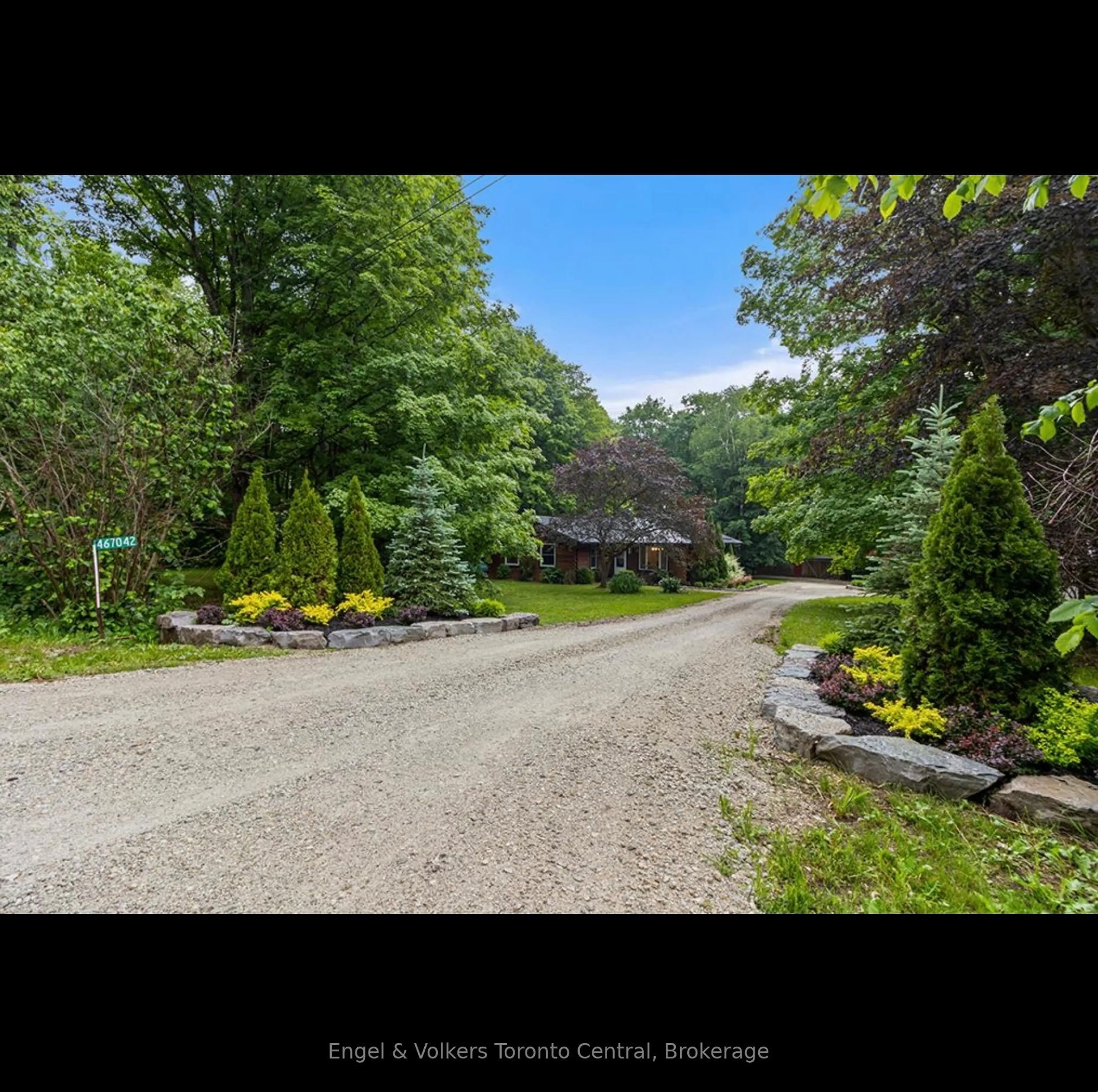 A pic from outside/outdoor area/front of a property/back of a property/a pic from drone, unknown for 467042 12th Conc B Concession, Grey Highlands Ontario N0C 1E0