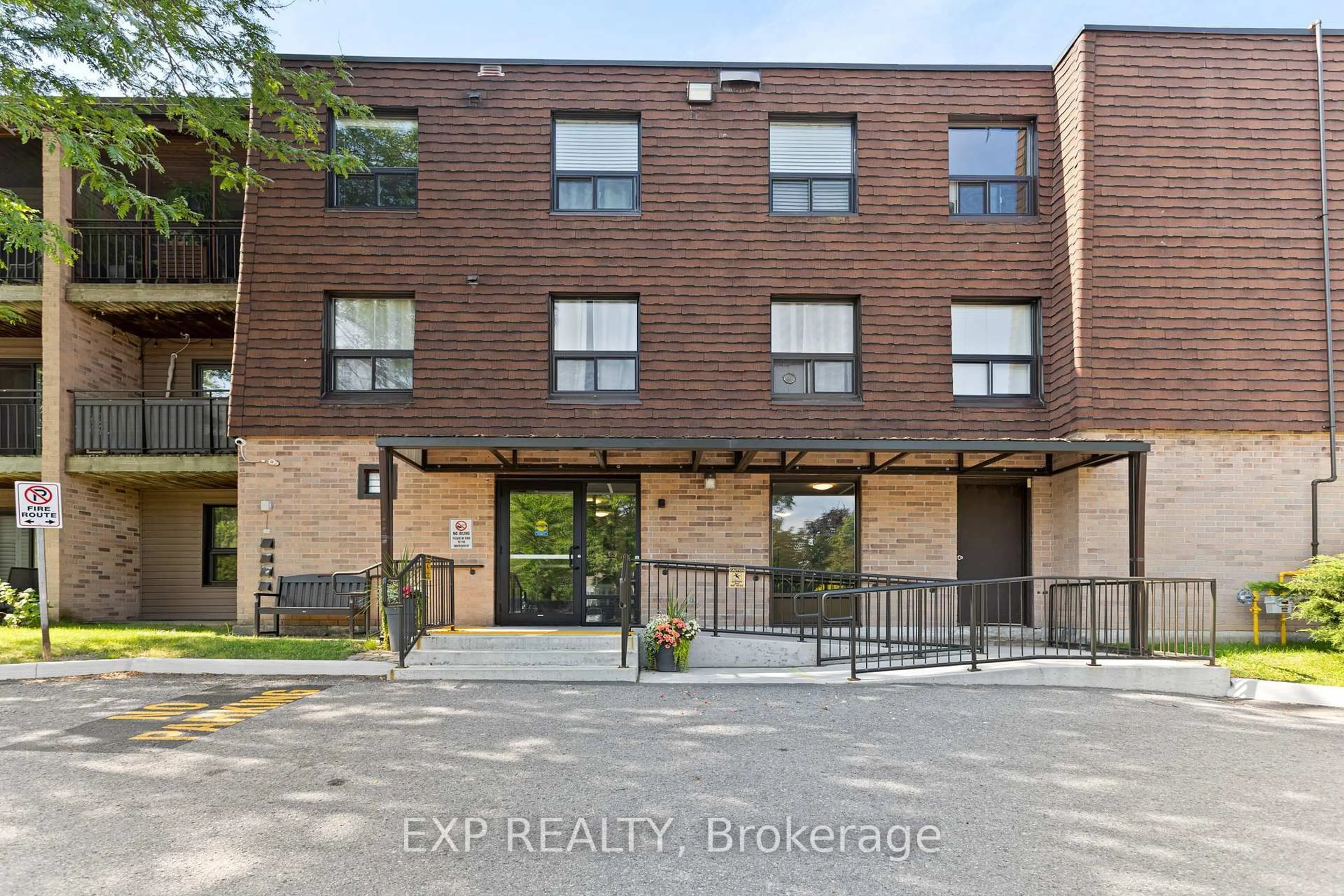 Unknown for 4209 Hixon St #211, Lincoln Ontario L3J 0K2