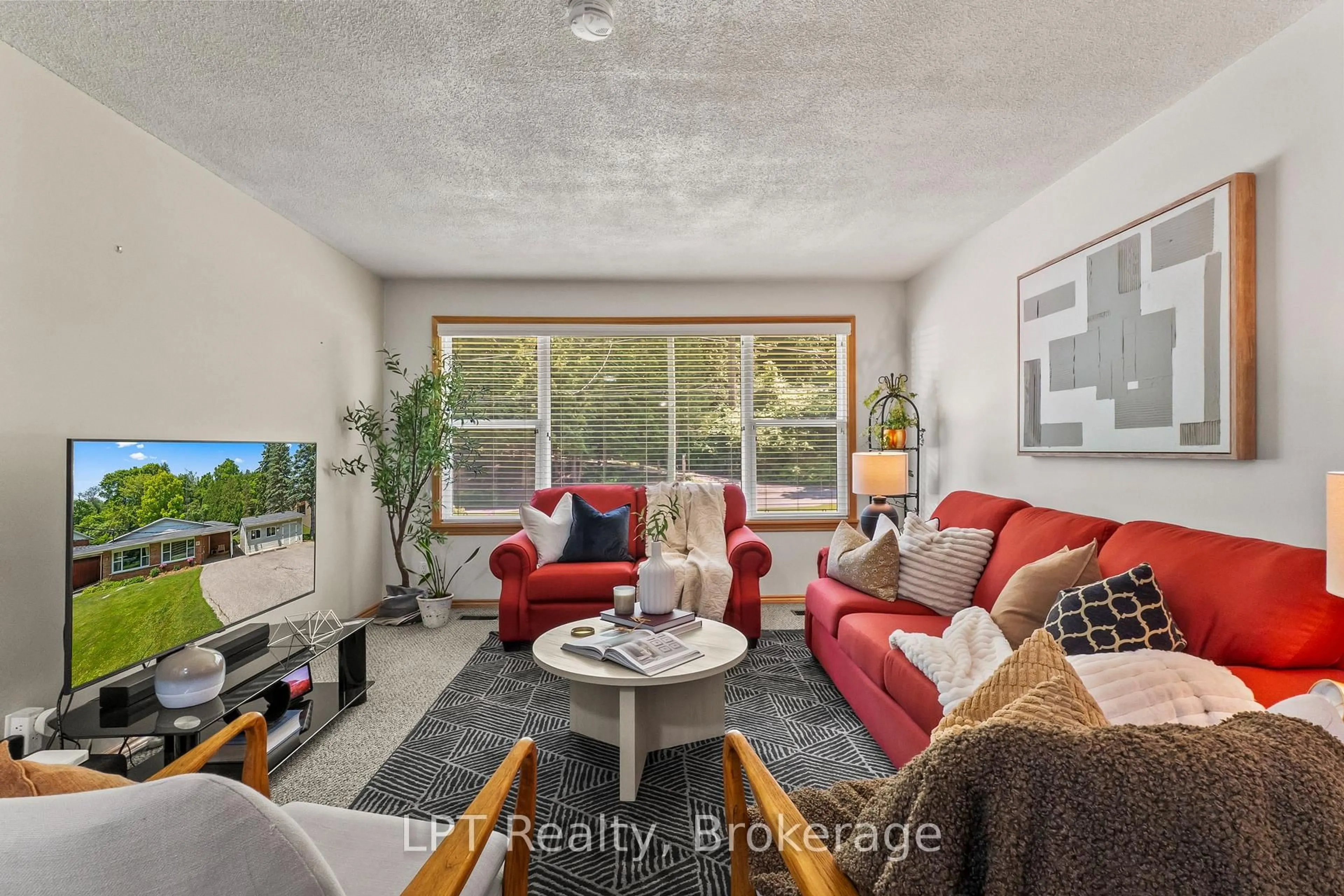 Living room with furniture, unknown for 16 Cumberland St, Port Hope Ontario L1A 1Z5
