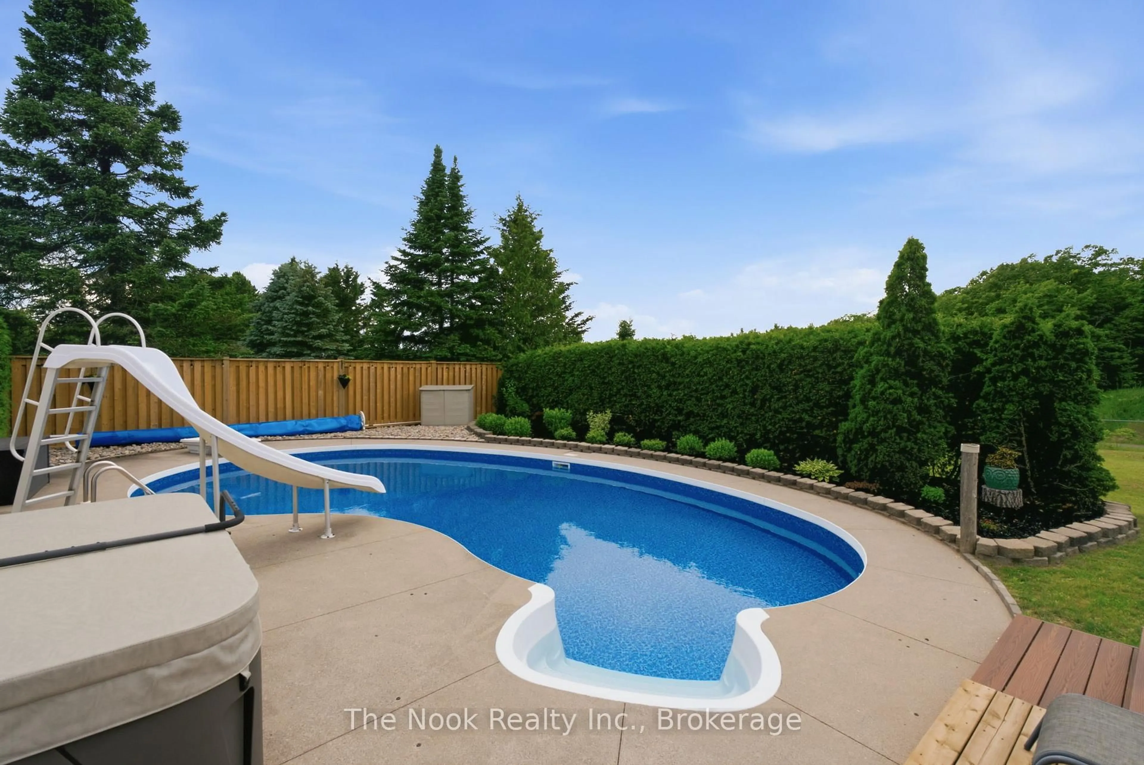 Pool for 243 Corbett Dr, Kawartha Lakes Ontario L0A 1K0