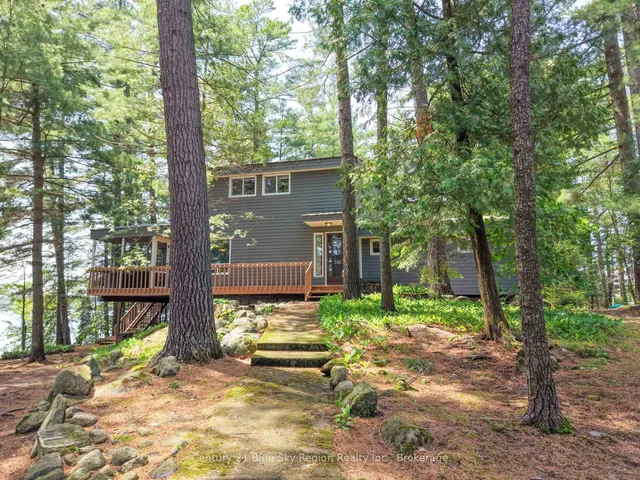 1 Murdoch Island, North Bay 5