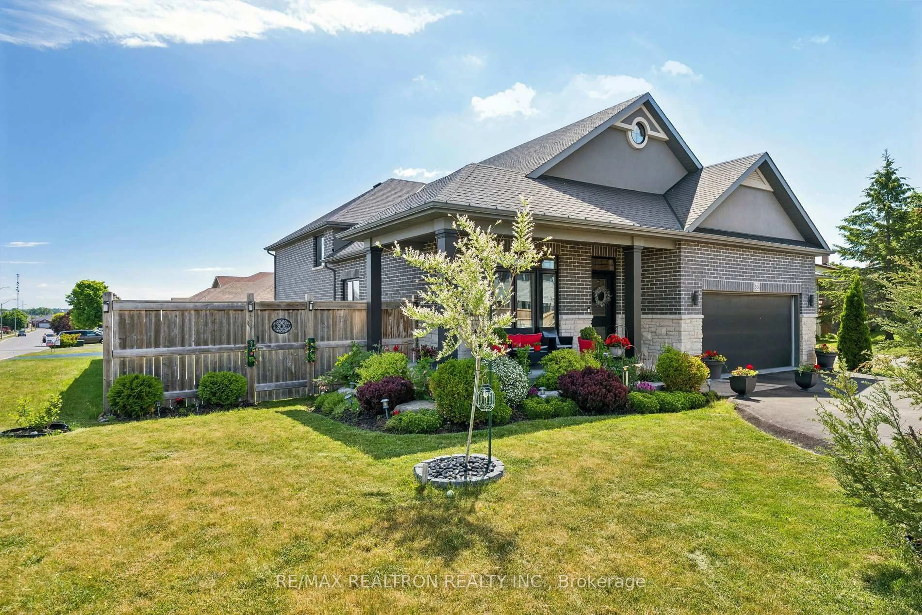 Unknown for 345 Farnham Rd, Belleville Ontario K8N 4Z5