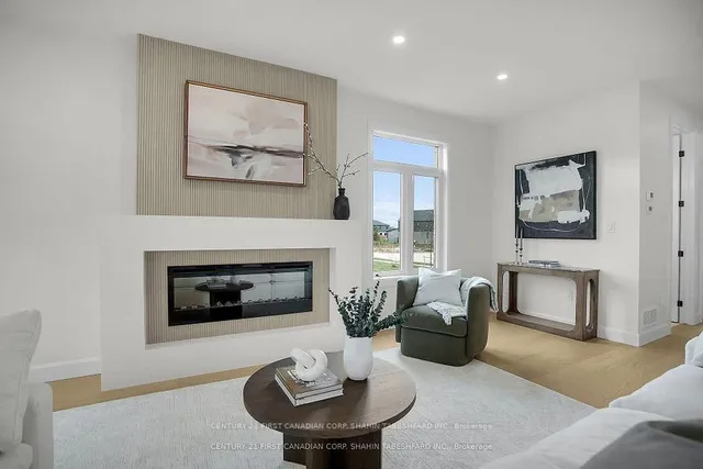 2287 Darwin Cres, London South 5