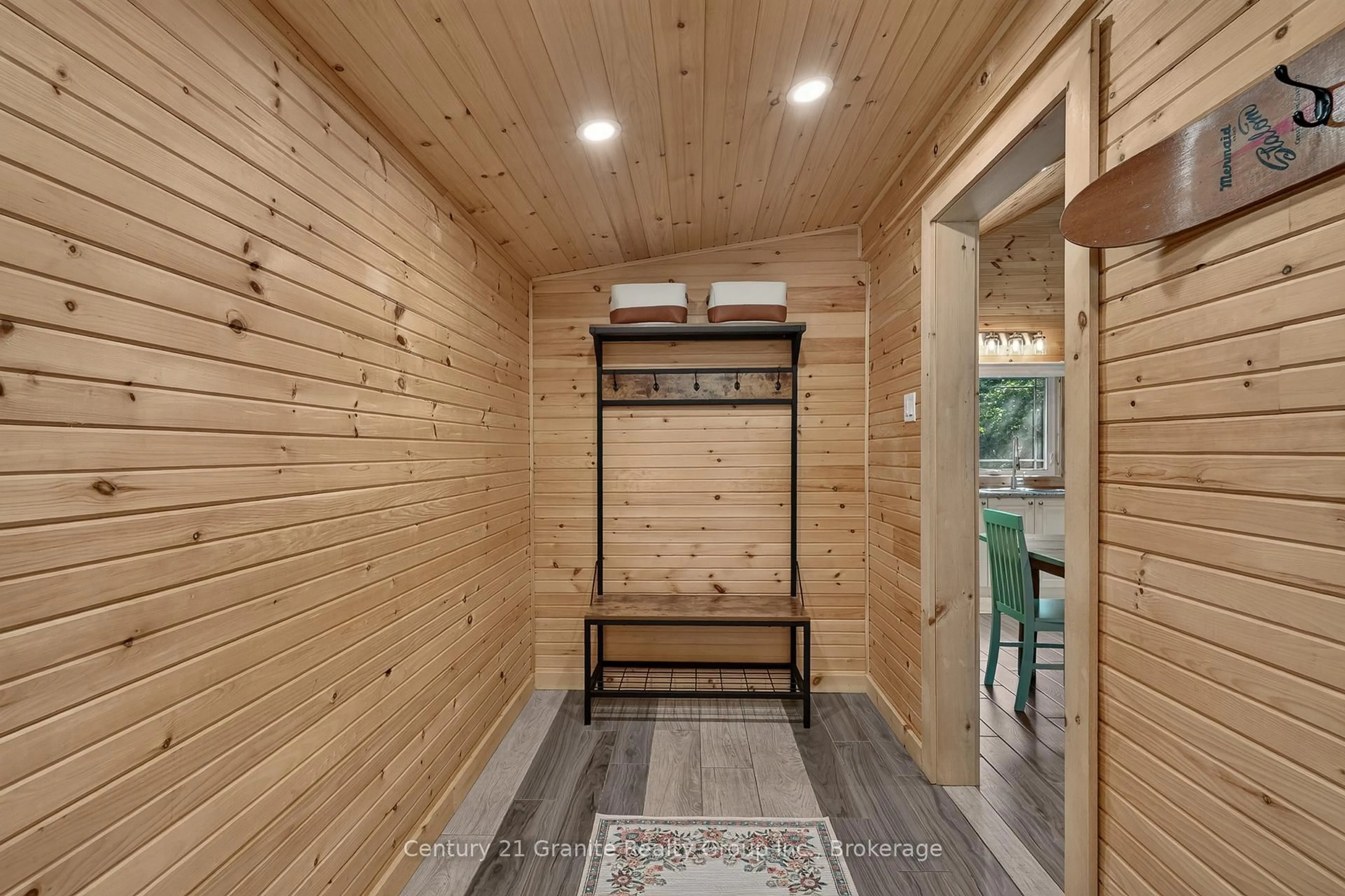 Indoor foyer for 1880 Blairhampton Rd, Minden Hills Ontario K0M 2K0