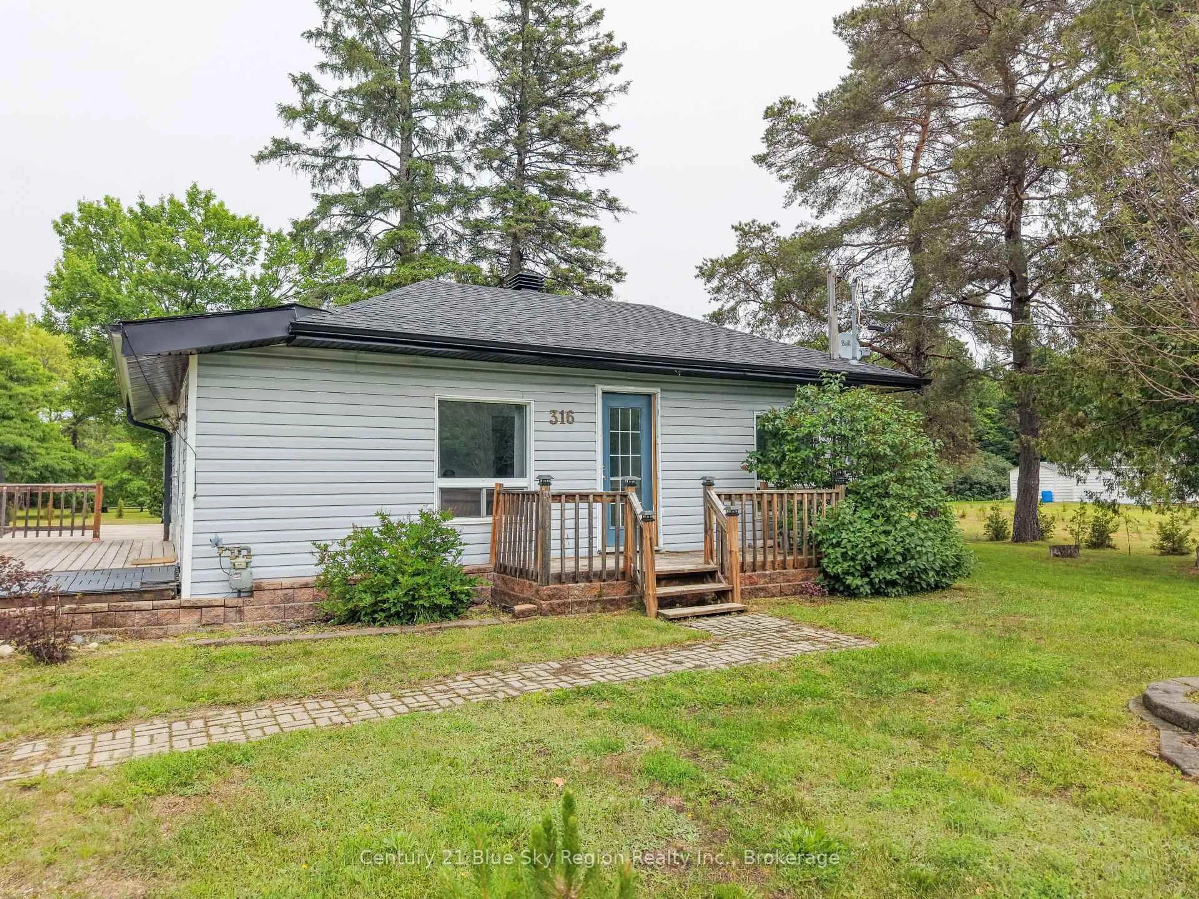 Unknown for 316 Tower Dr, North Bay Ontario P1B 8G2