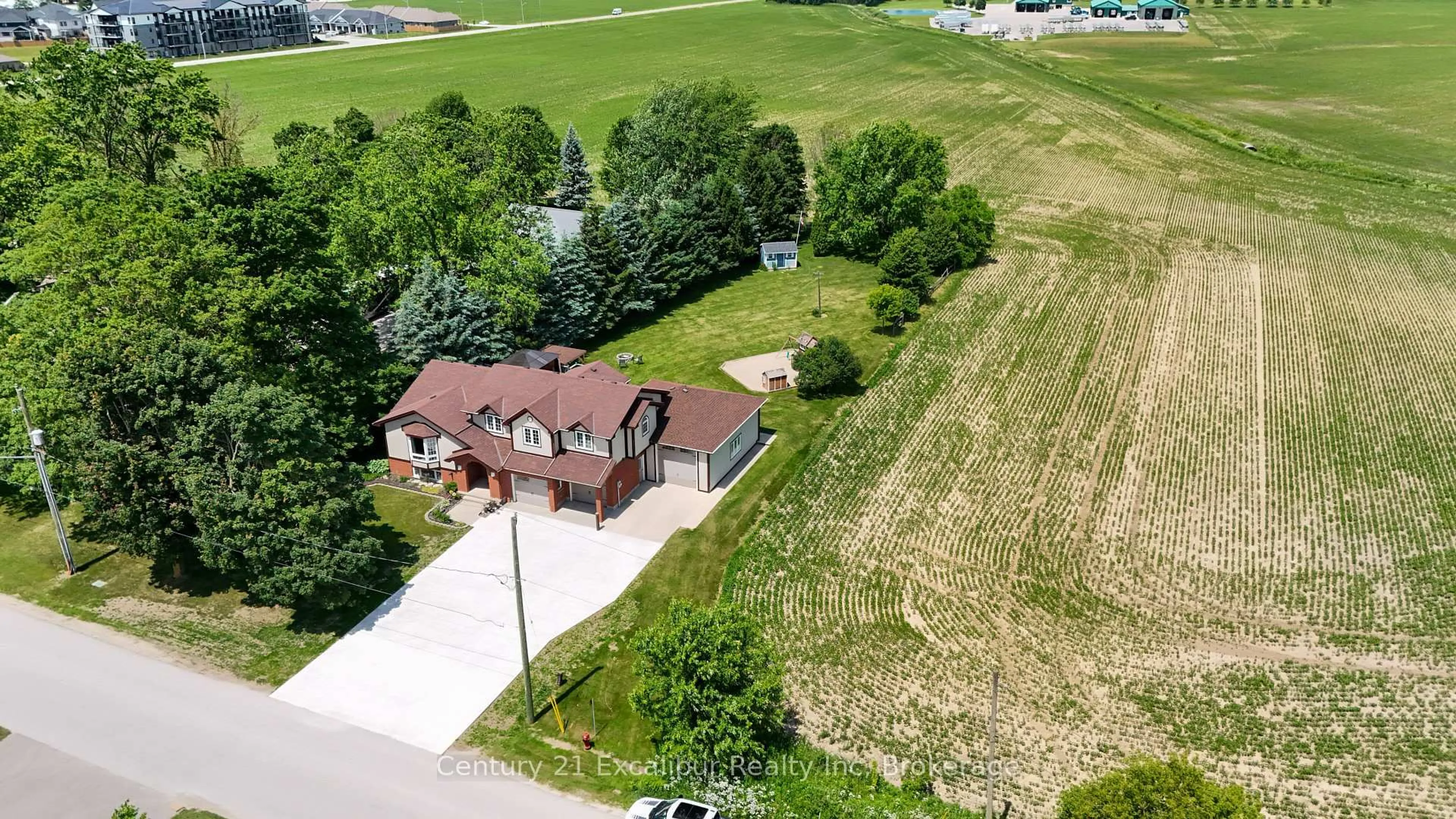 A pic from outside/outdoor area/front of a property/back of a property/a pic from drone, unknown for 591 Wellington St, Wellington North Ontario N0G 2L2