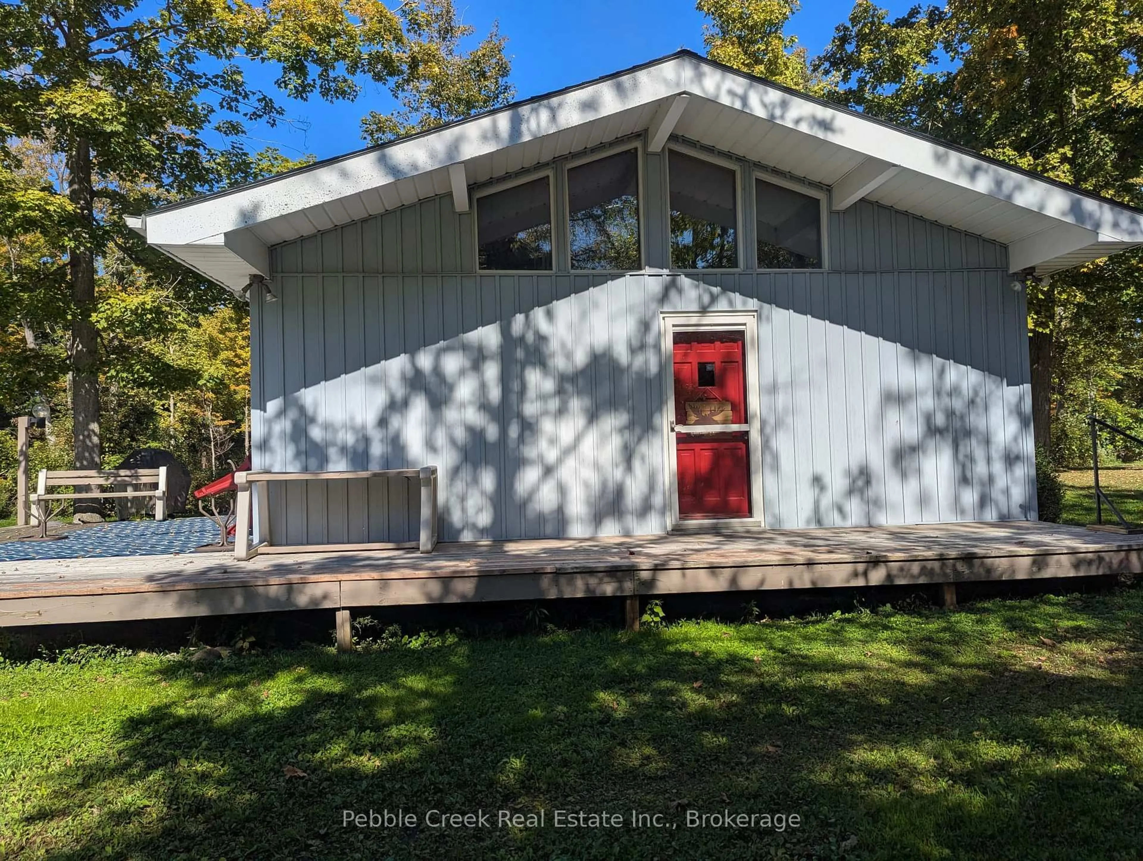 Home with vinyl exterior material, unknown for 84163 Upper Rd, Ashfield-Colborne-Wawanosh Ontario N7A 3X9
