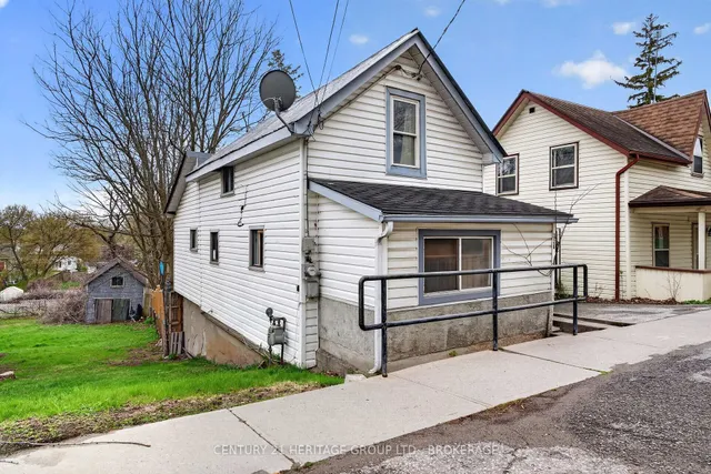 326 DUNDAS St, Deseronto 4