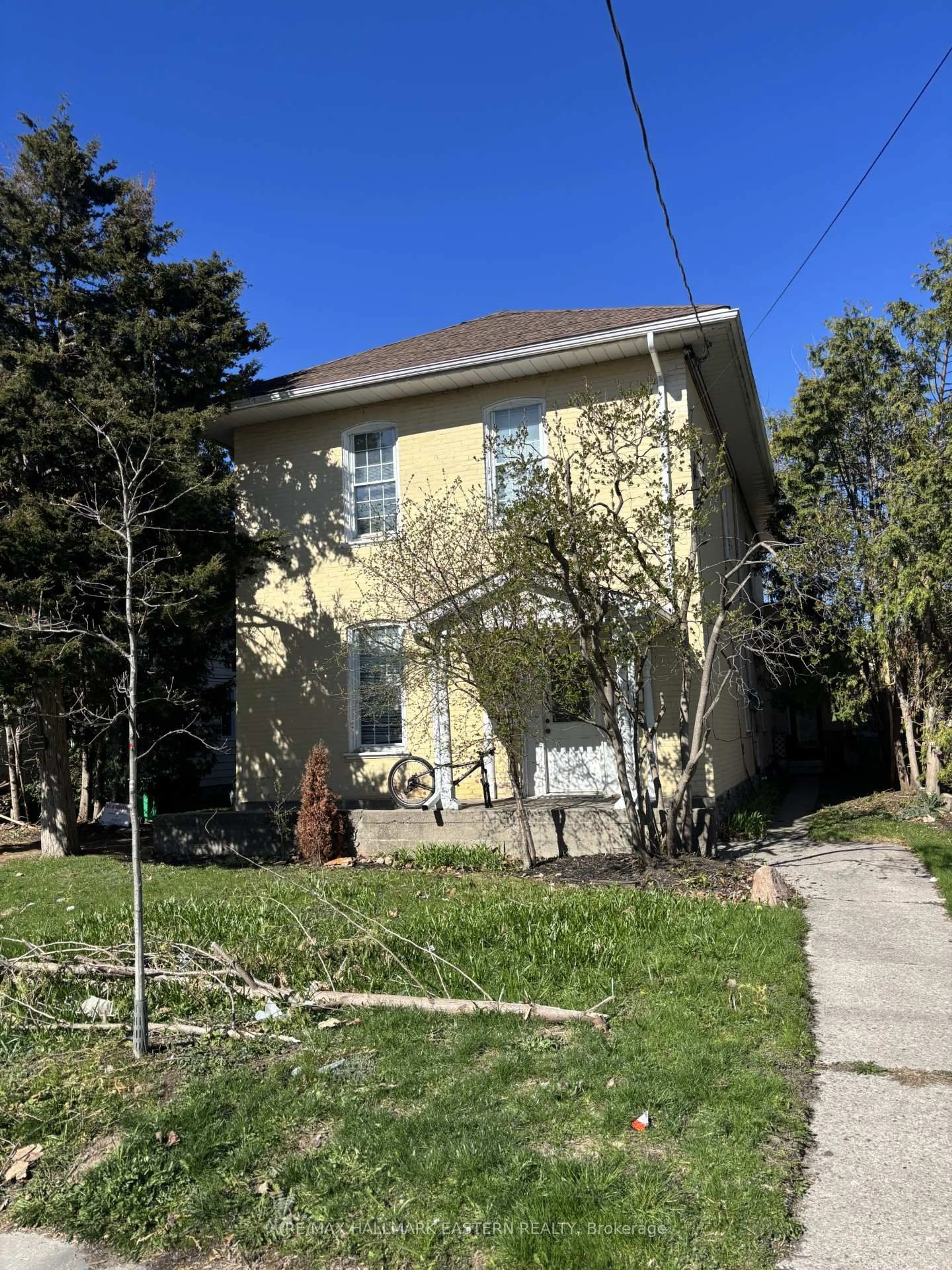 Unknown for 287 Stewart St, Peterborough Ontario K9J 3N2