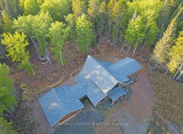 115 Golf Course Road, Nipigon 5