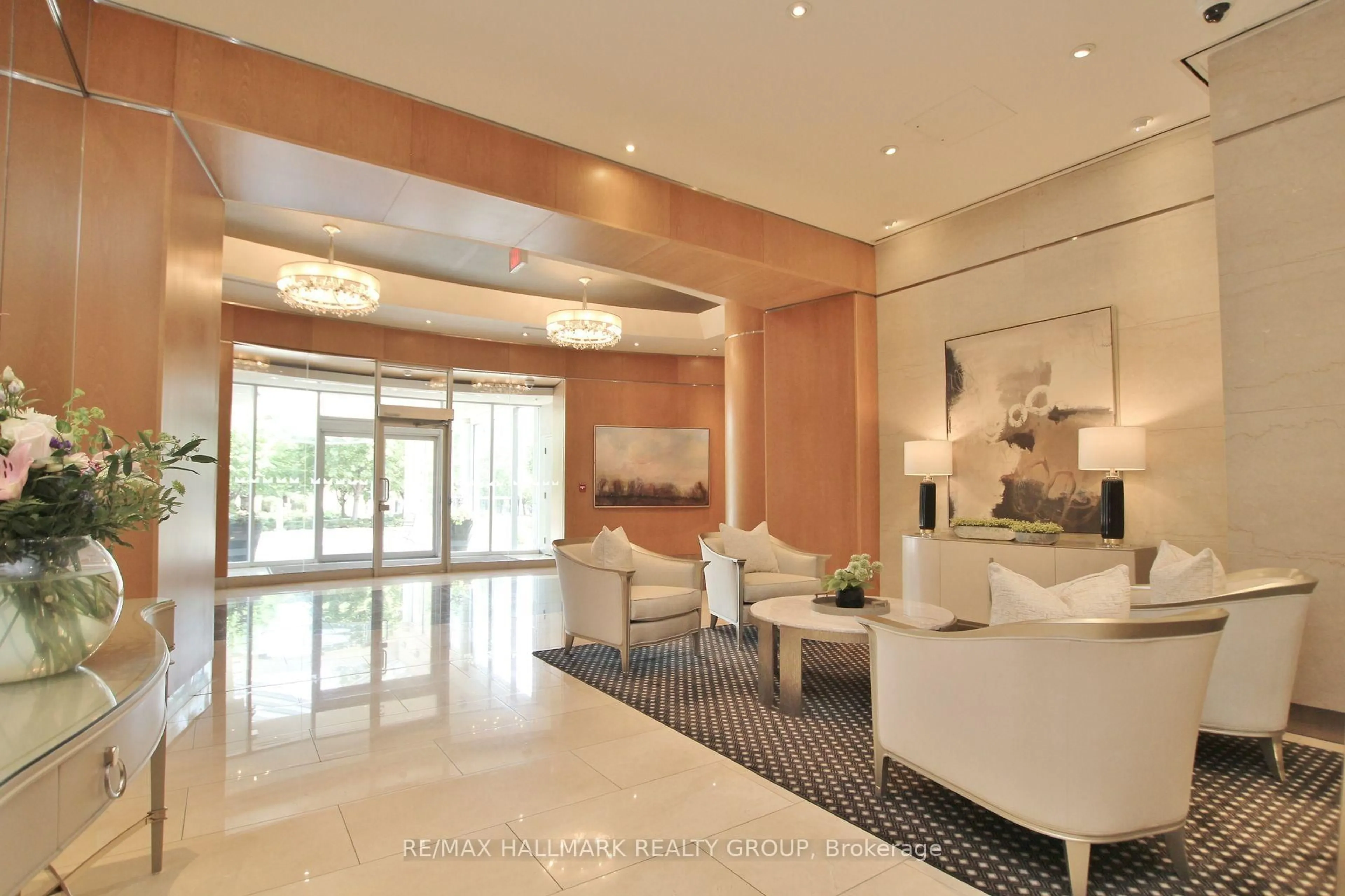 Lobby for 38 Metropole Private #1704, Ottawa Ontario K1Z 1E9