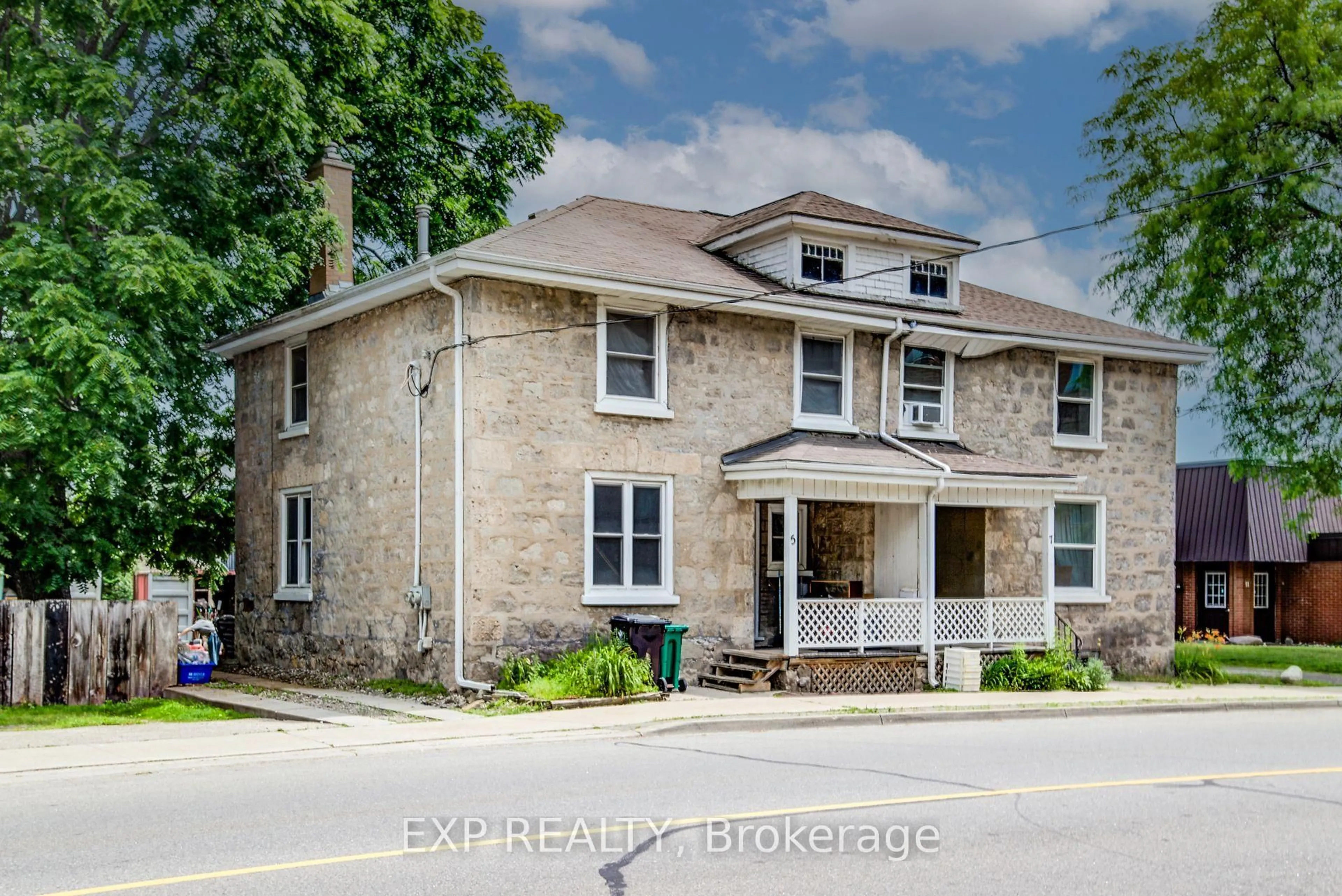 Home with brick exterior material, building for 5 George St, Waterloo Ontario N1S 2N3