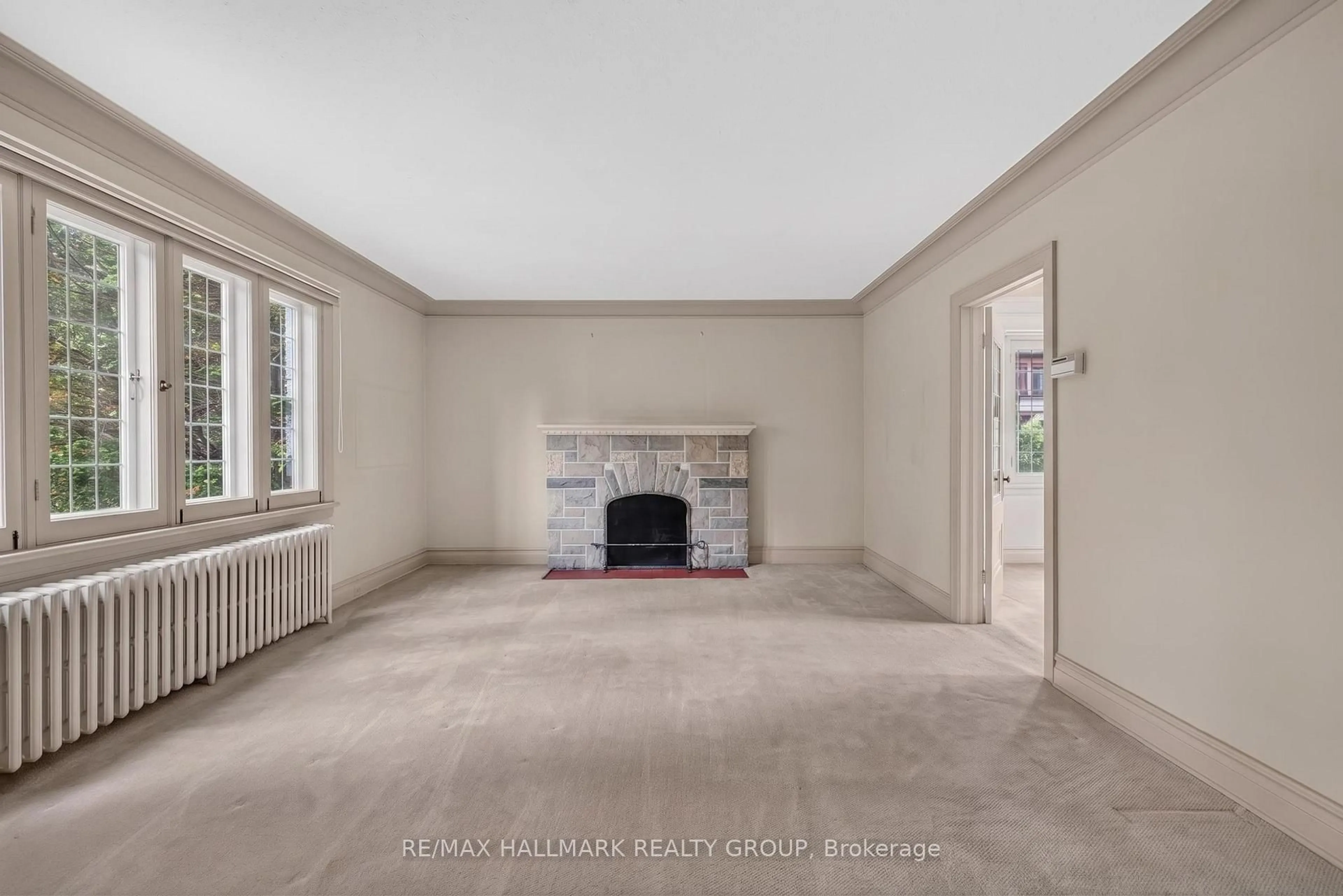 A pic of a room for 234 Old Irving Pl, Ottawa Ontario K1Y 1Z8