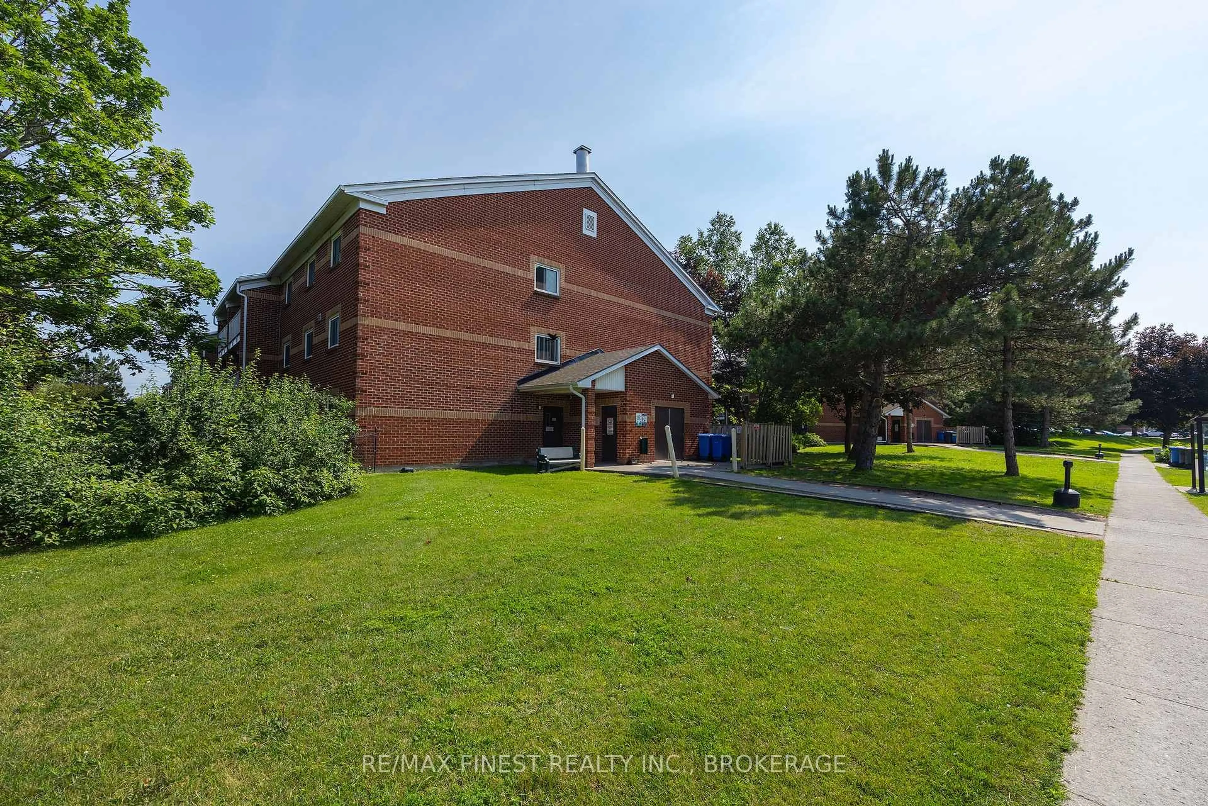 A pic from outside/outdoor area/front of a property/back of a property/a pic from drone, unknown for 573 ARMSTRONG Rd #206, Kingston Ontario K7M 8J8