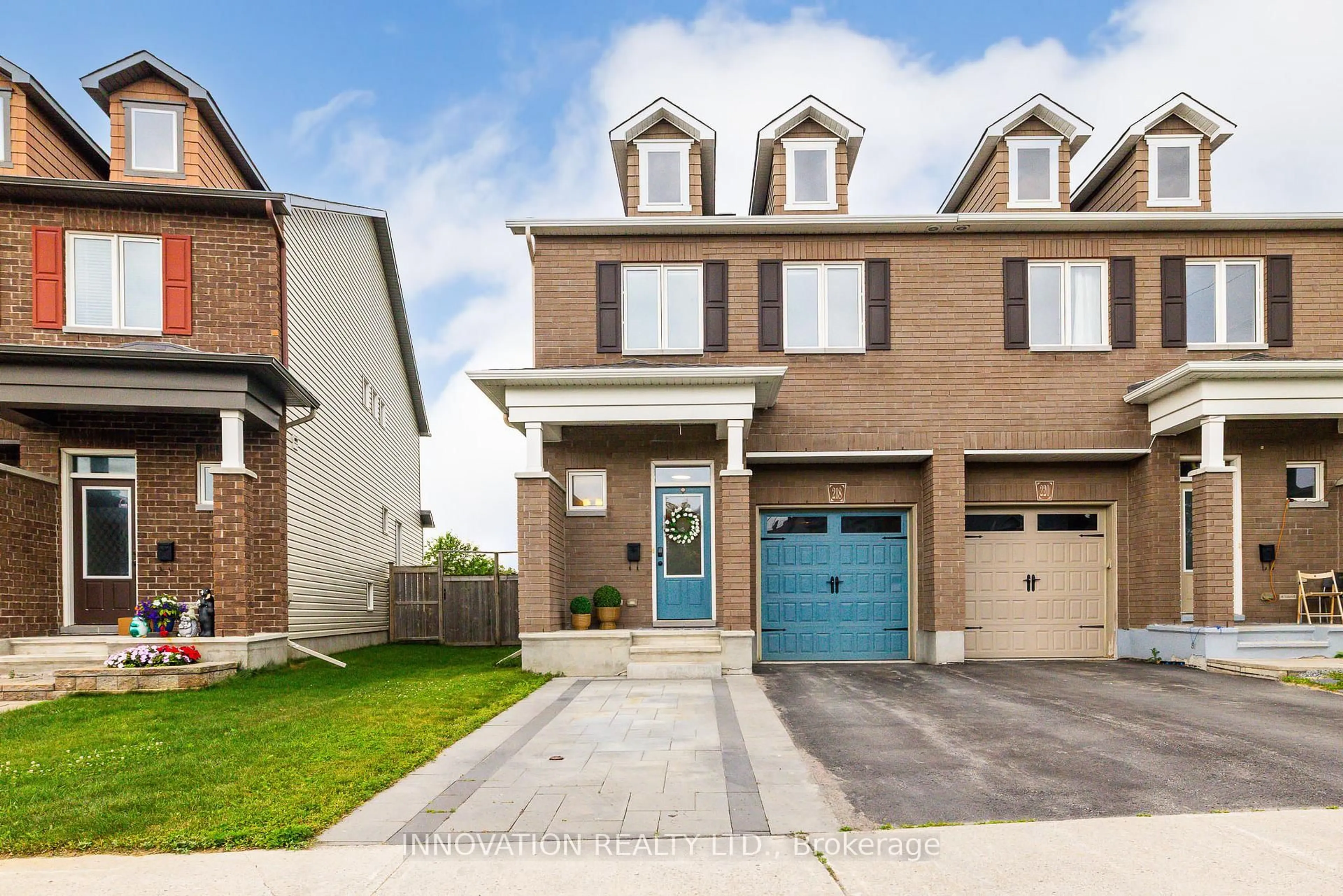 Home with brick exterior material, street for 218 Akerson Rd, Ottawa Ontario K2M 0H7