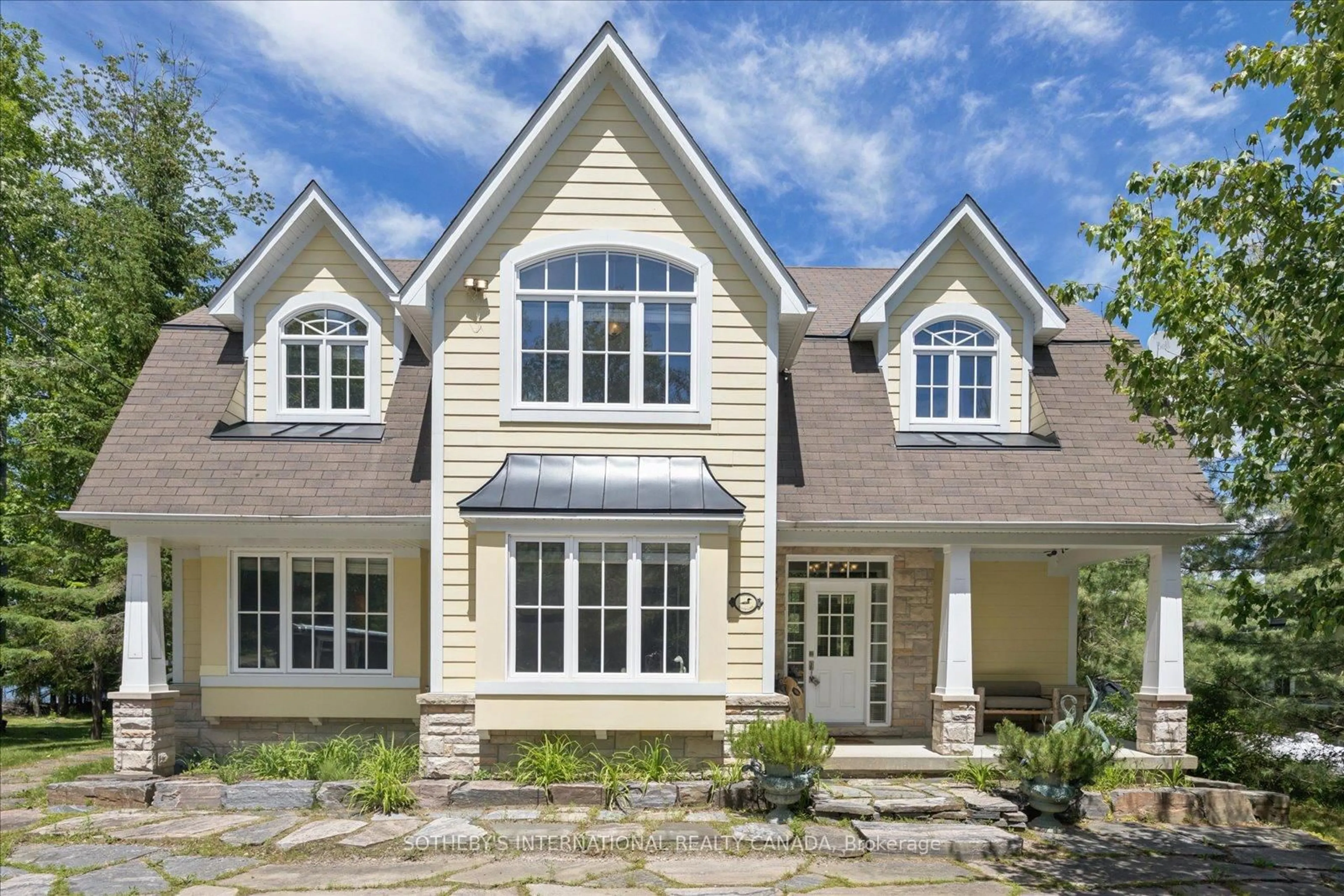 Home with vinyl exterior material, street for 1214 Hamilton Rd #7, Minden Hills Ontario K0M 2K0