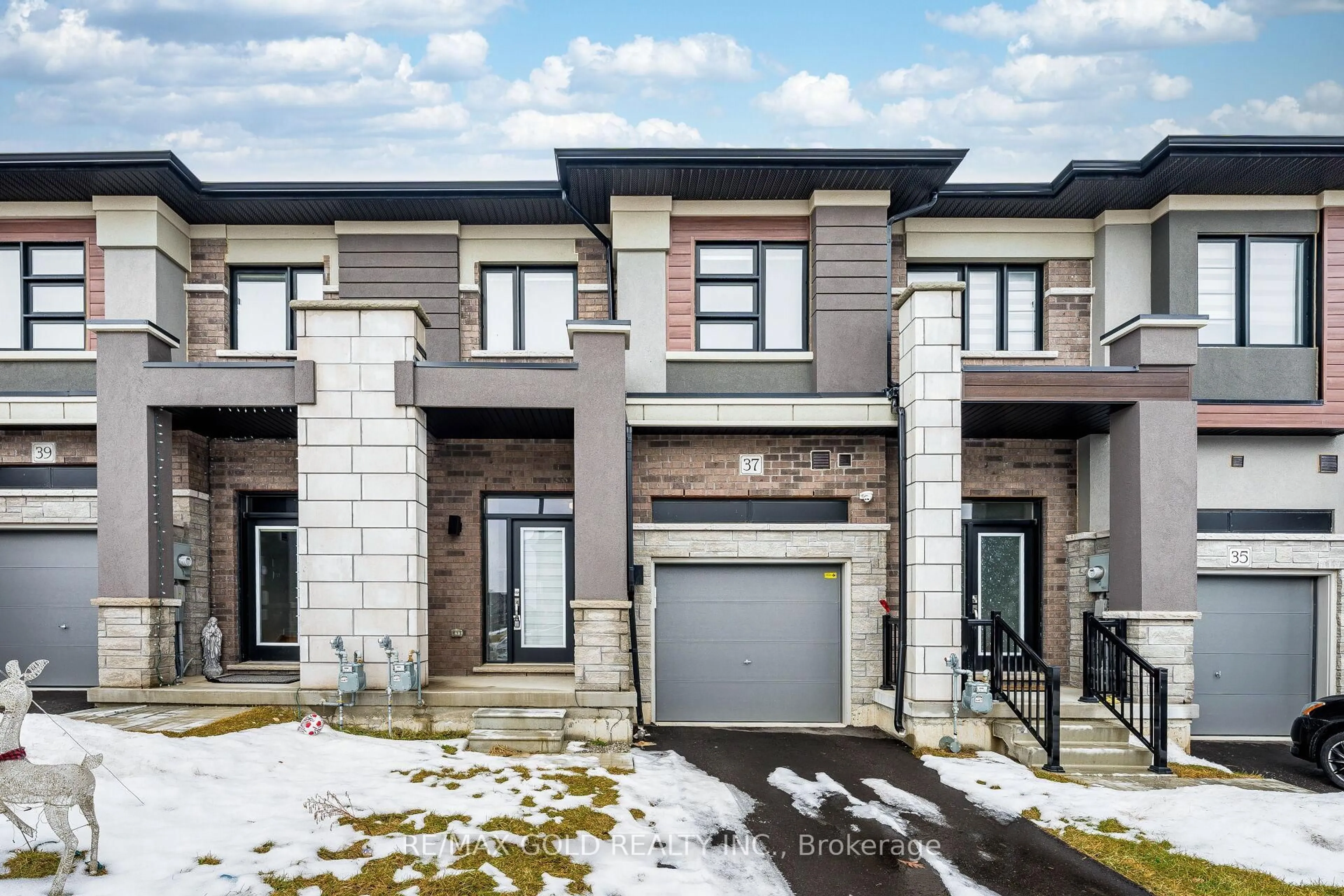 Home with brick exterior material, street for 37 George Brier Dr, Brant Ontario N3L 3Z9