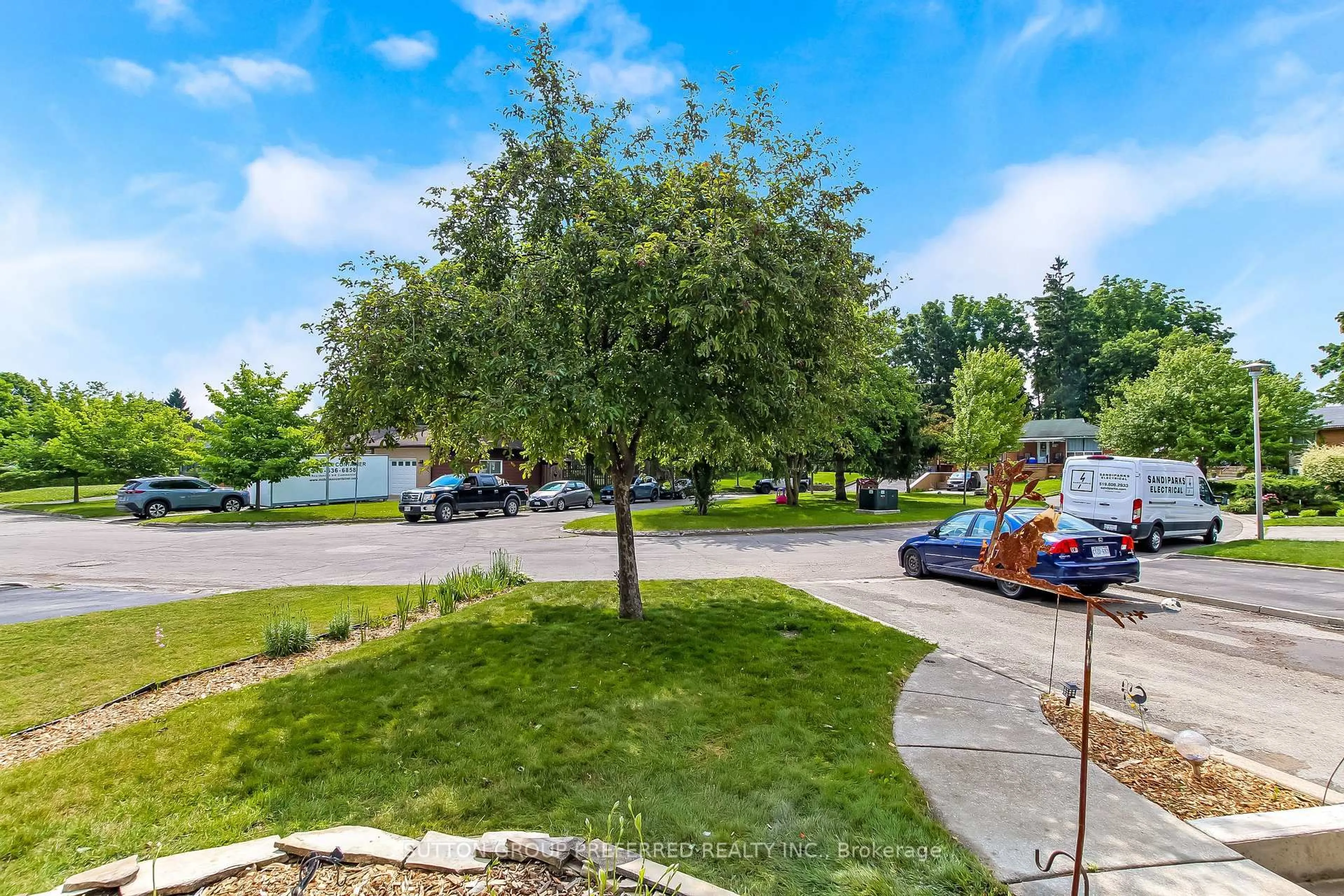 Patio, unknown for 130 Fundy Ave, London East Ontario N5W 1R9