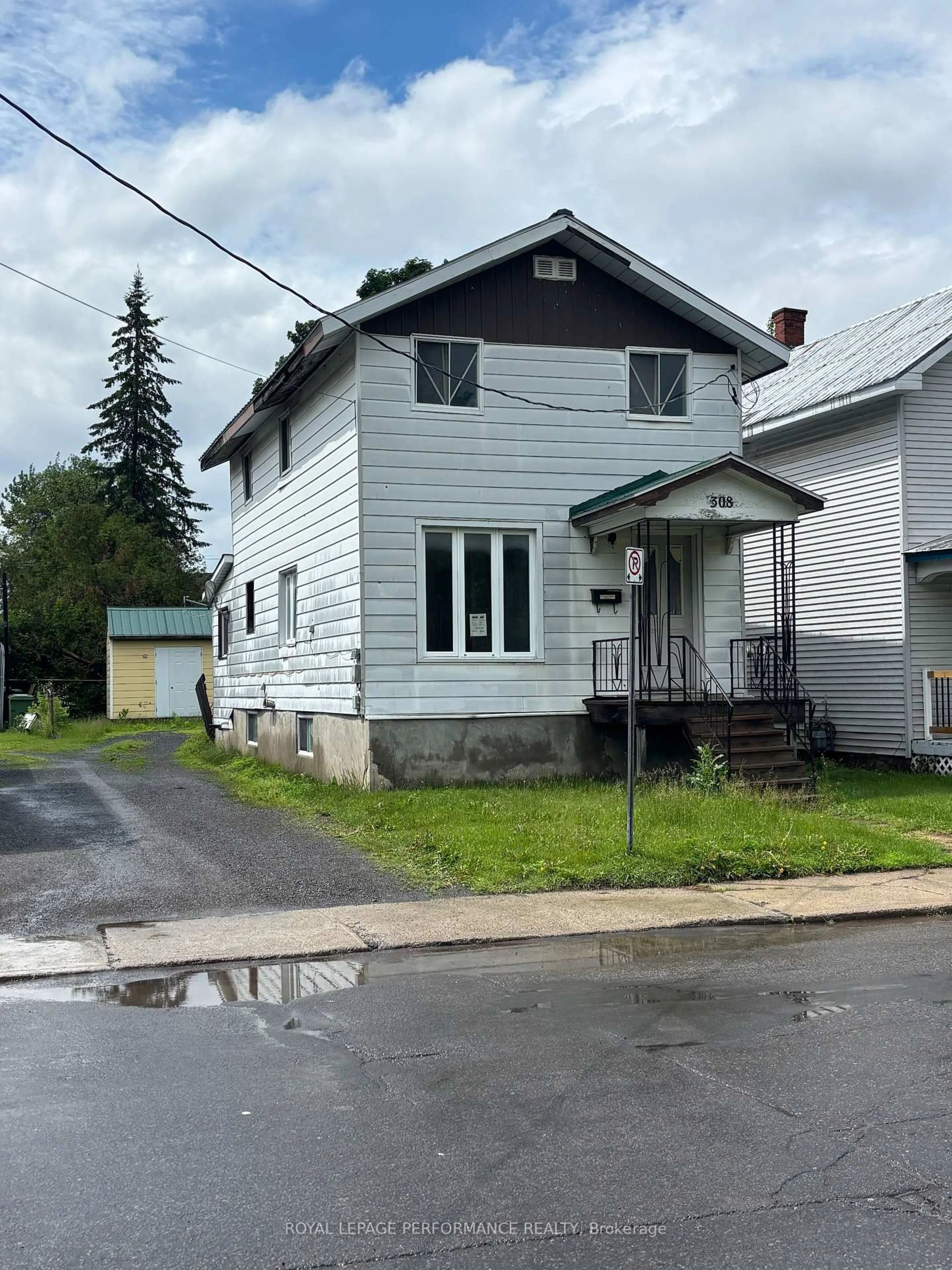 Unknown for 308 Genevieve St, Hawkesbury Ontario K6A 2L9