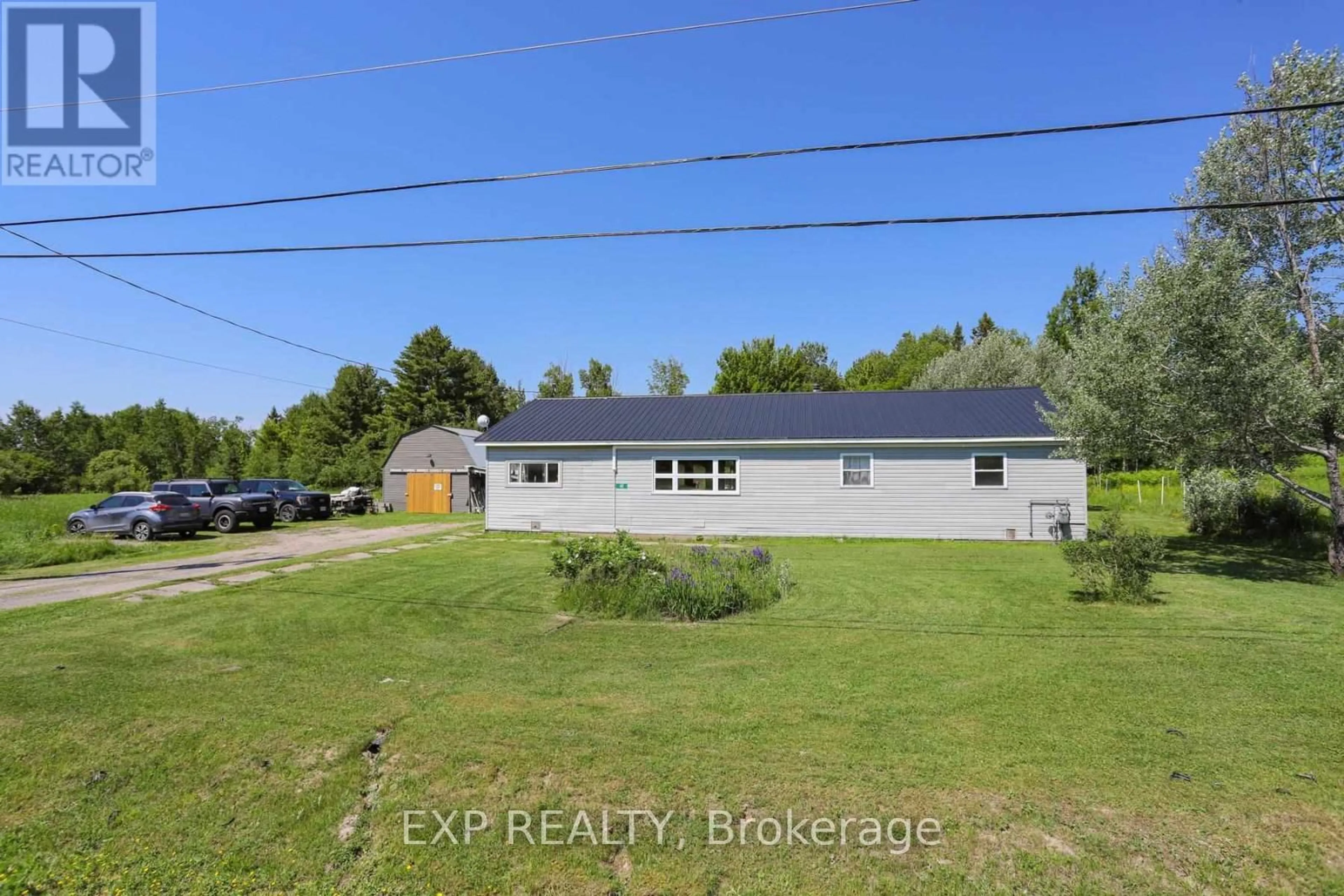 A pic from outside/outdoor area/front of a property/back of a property/a pic from drone, water/lake/river/ocean view for 46 MAIN St, Johnson Ontario P0R 1E0