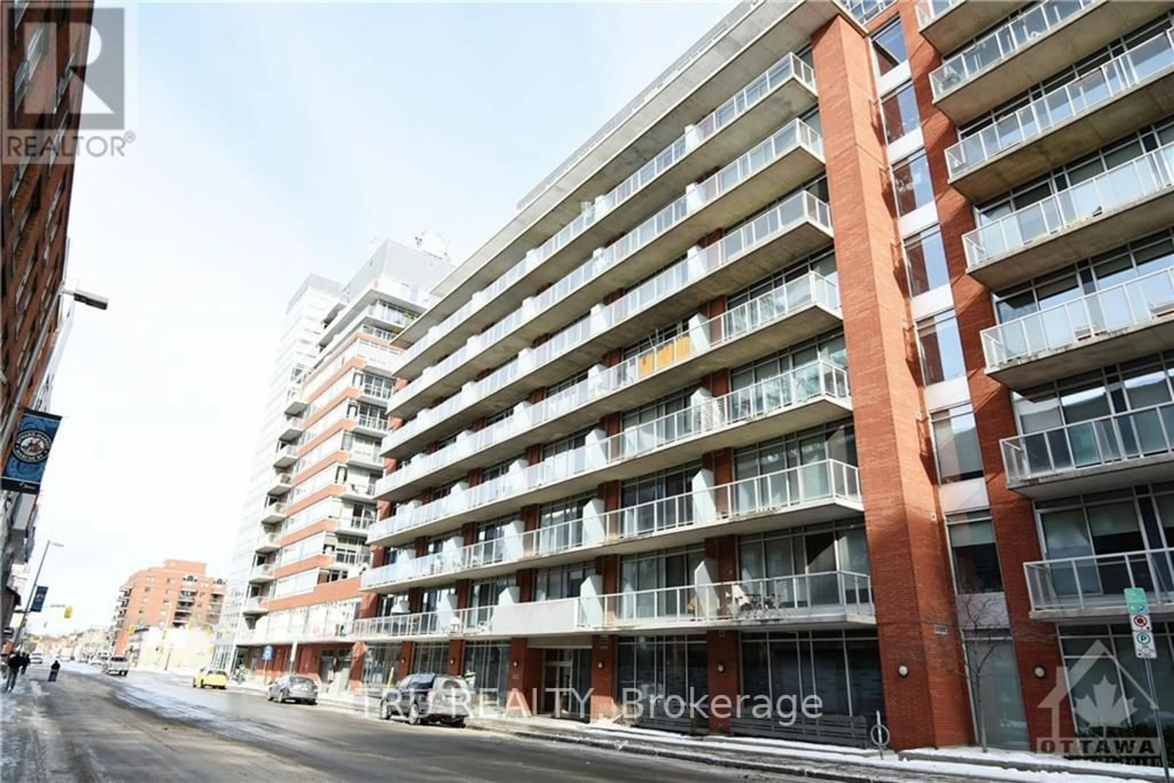 Balcony in the apartment, building for 383 Cumberland St #412, Ottawa Ontario K1N 1J7