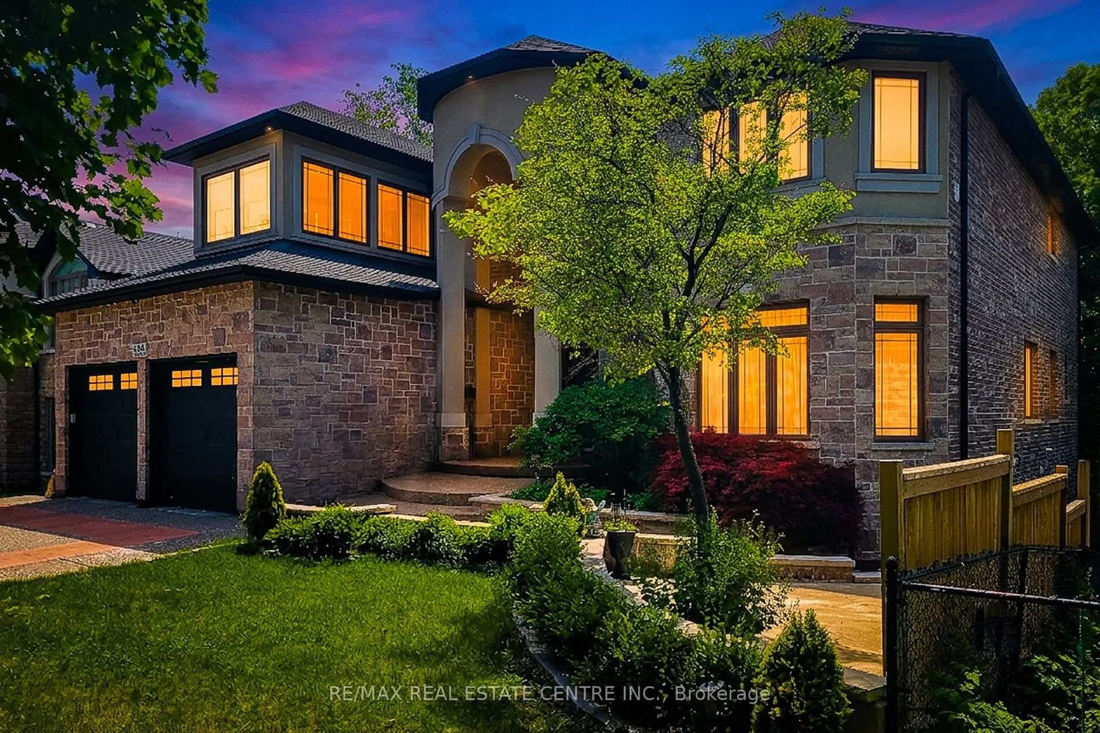 Home with brick exterior material, street for 656 HIGHVALLEY Rd, Hamilton Ontario L9G 4E9