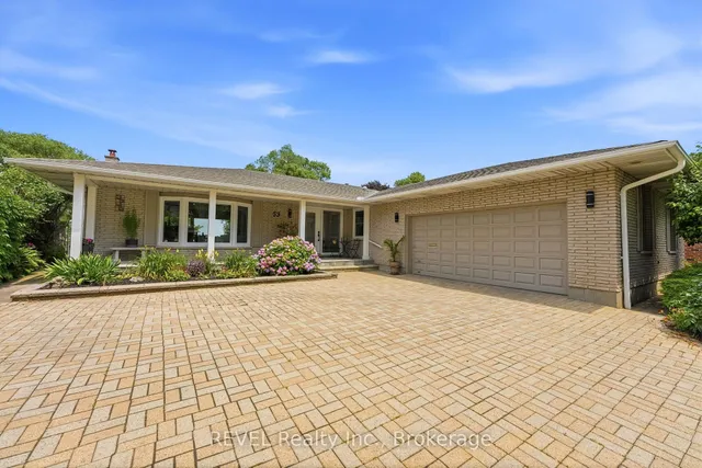53 Beachview Dr, St. Catharines 2